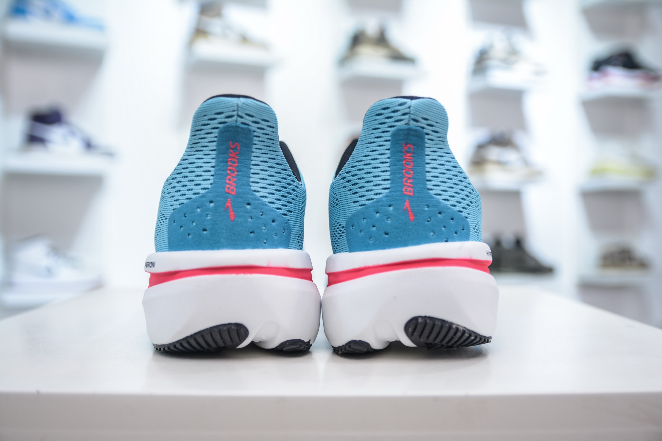 Brooks Hyperion 2 Running Shoes - Ultra-Light, Breathable, and Responsive 3 i1747496004293 4086 0 1