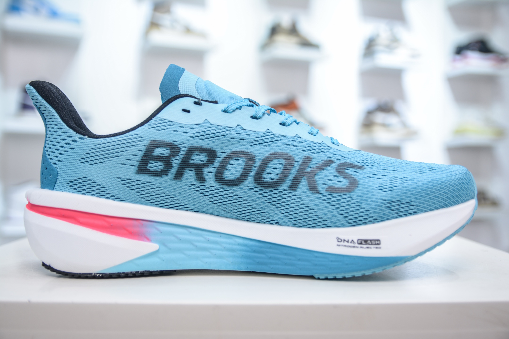 Brooks Hyperion 2 Running Shoes - Ultra-Light, Breathable, and Responsive 4 i1747496008772 3777 0 2