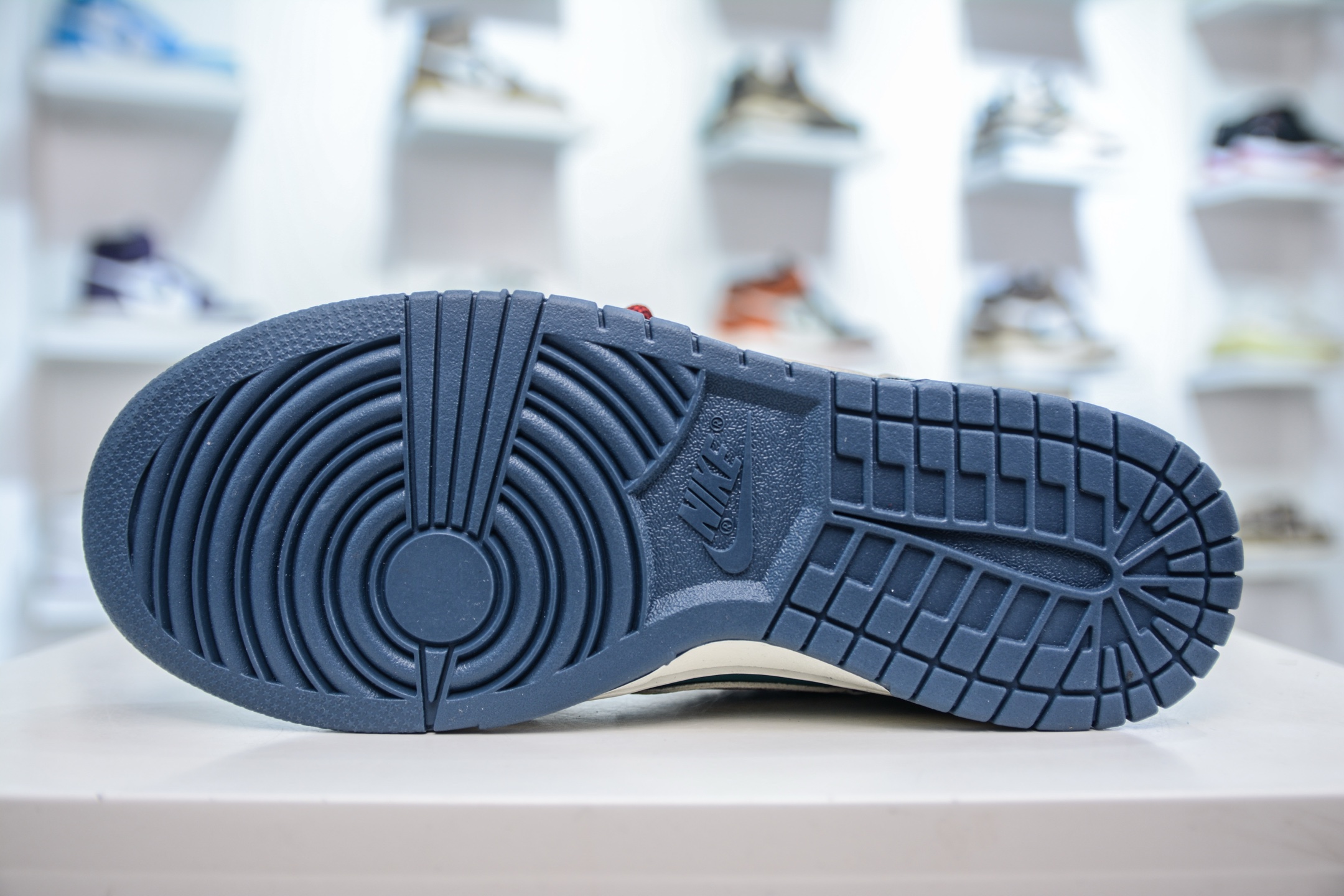 Stussy x NIKE Dunk Low 低帮蛇年限定 斯图西联名-藏青蓝米白蛇纹勾 CH8311-283