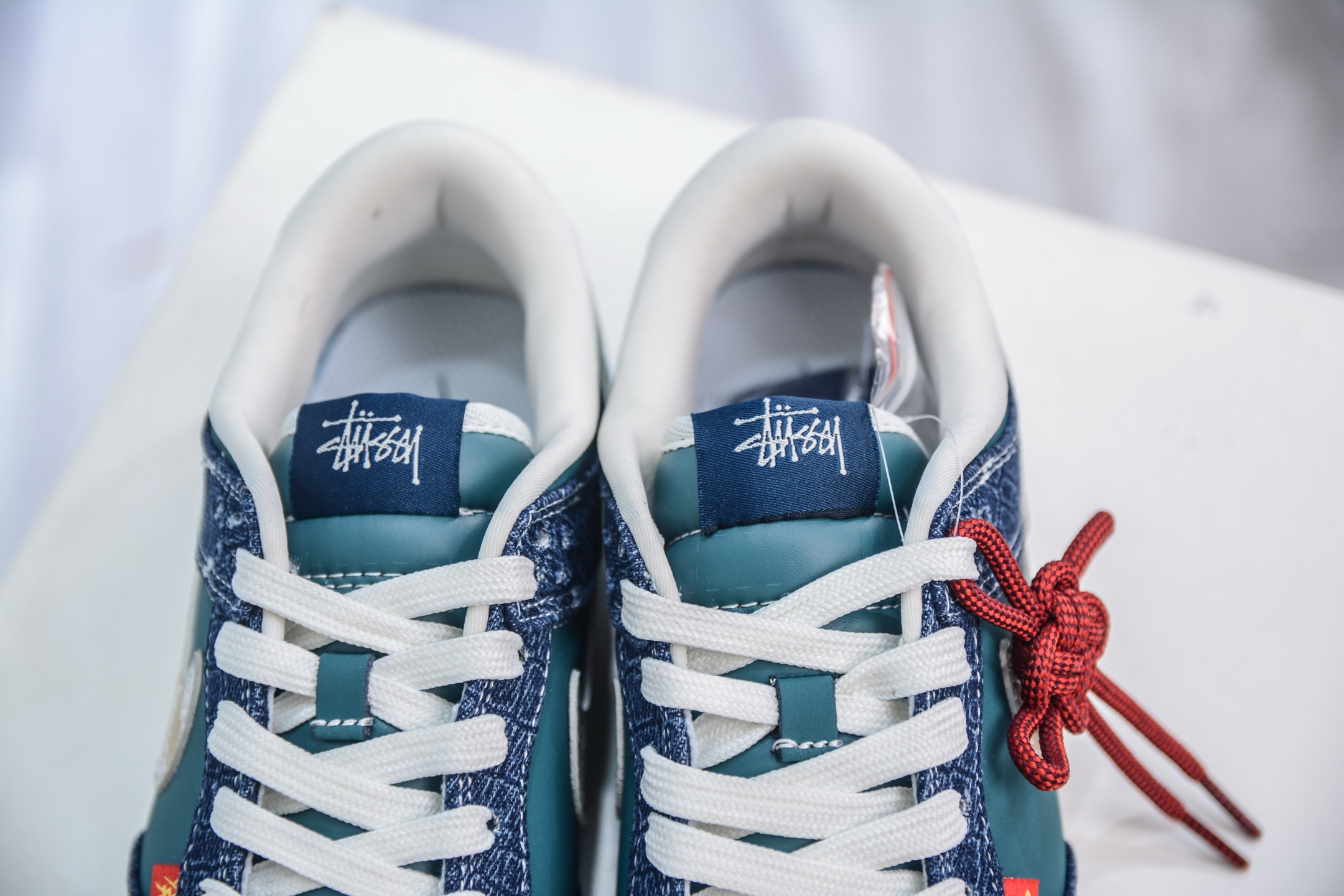 Stussy x NIKE Dunk Low 低帮蛇年限定 斯图西联名-藏青蓝米白蛇纹勾 CH8311-283