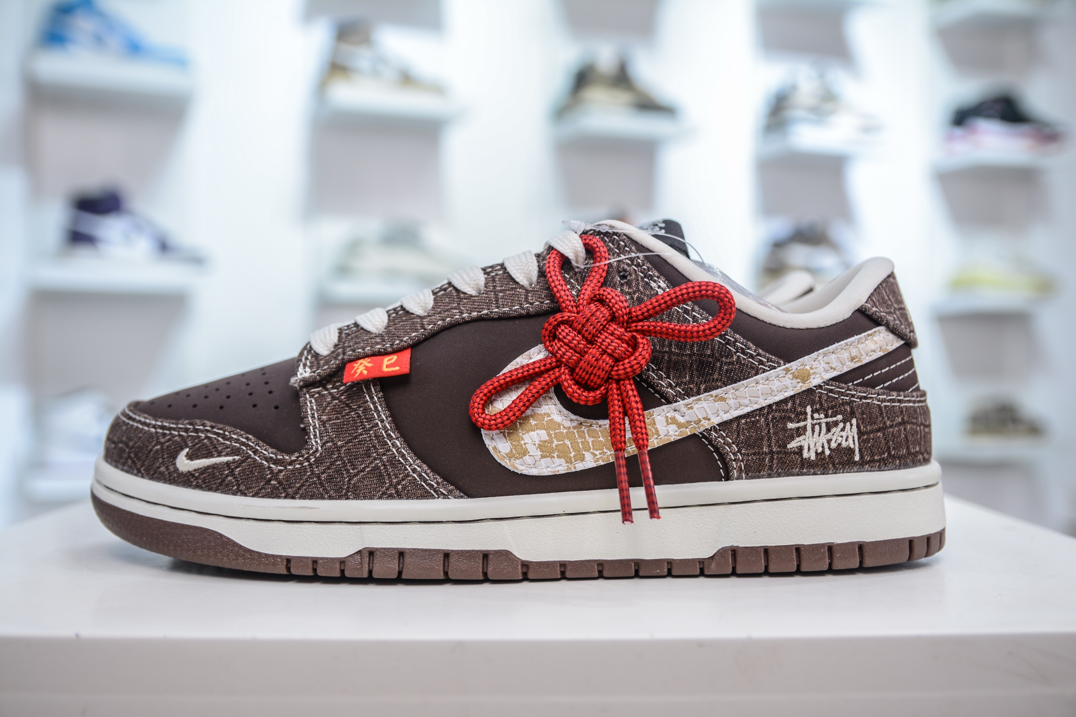200 Stussy x NIKE Dunk Low 低帮蛇年限定 斯图西联名-棕米鳞纹 CH8311-281