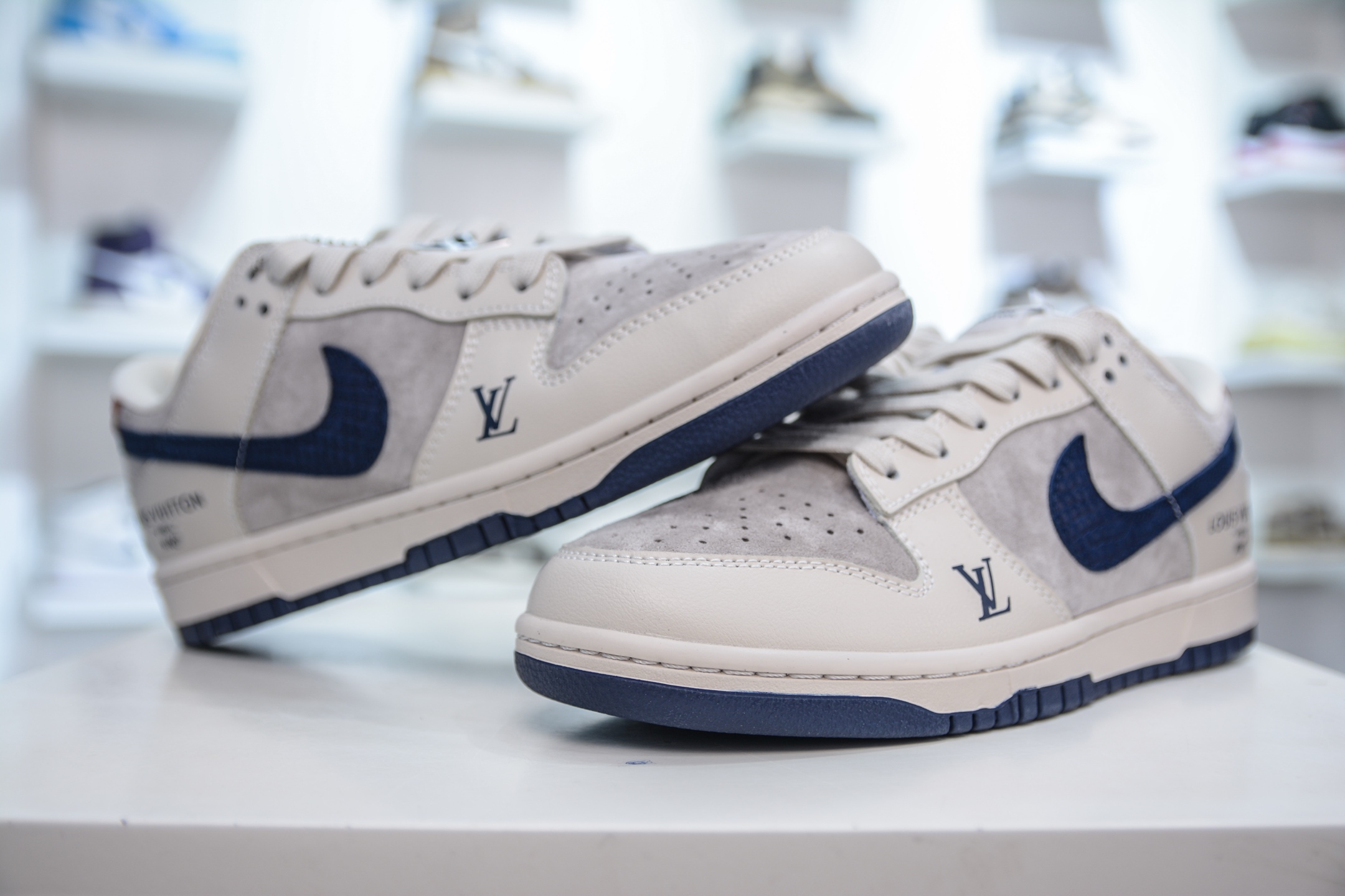 280 Nike SB Dunk Low x Louis Vuitton LV联名-蓝蛇鳞勾 XX3168-122