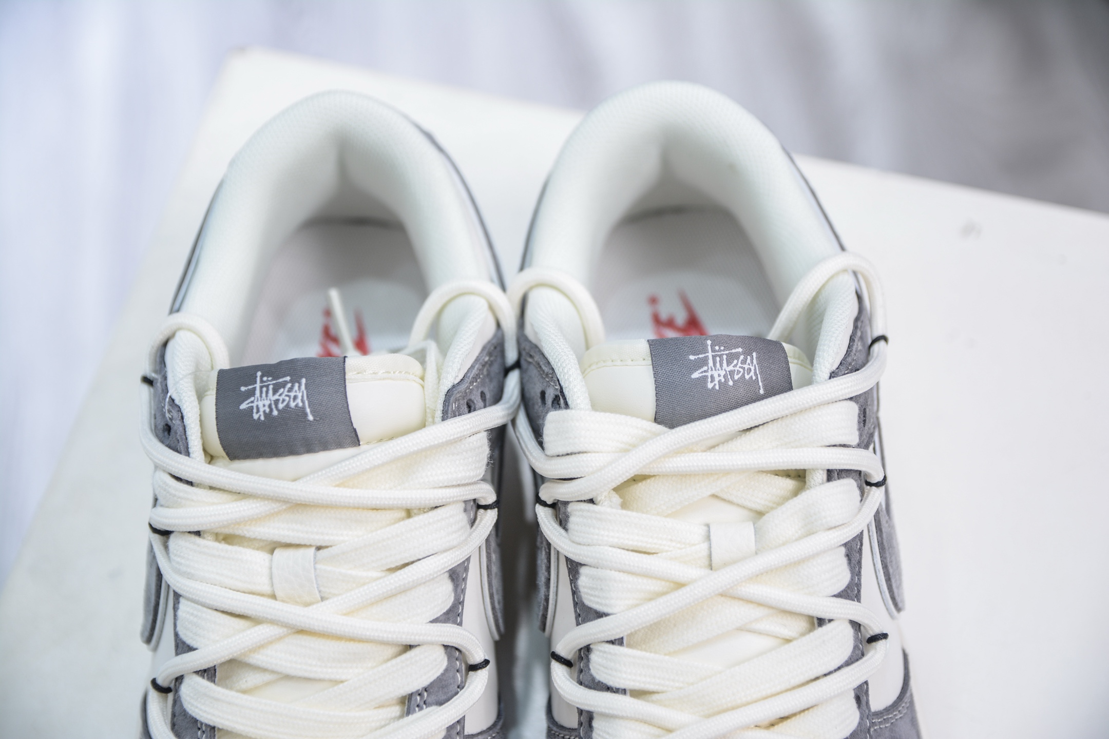 Nike SB Dunk Low x Stussy Collab Grey White Sneakers Premium Quality 9 i1747590383828 5273 0 7