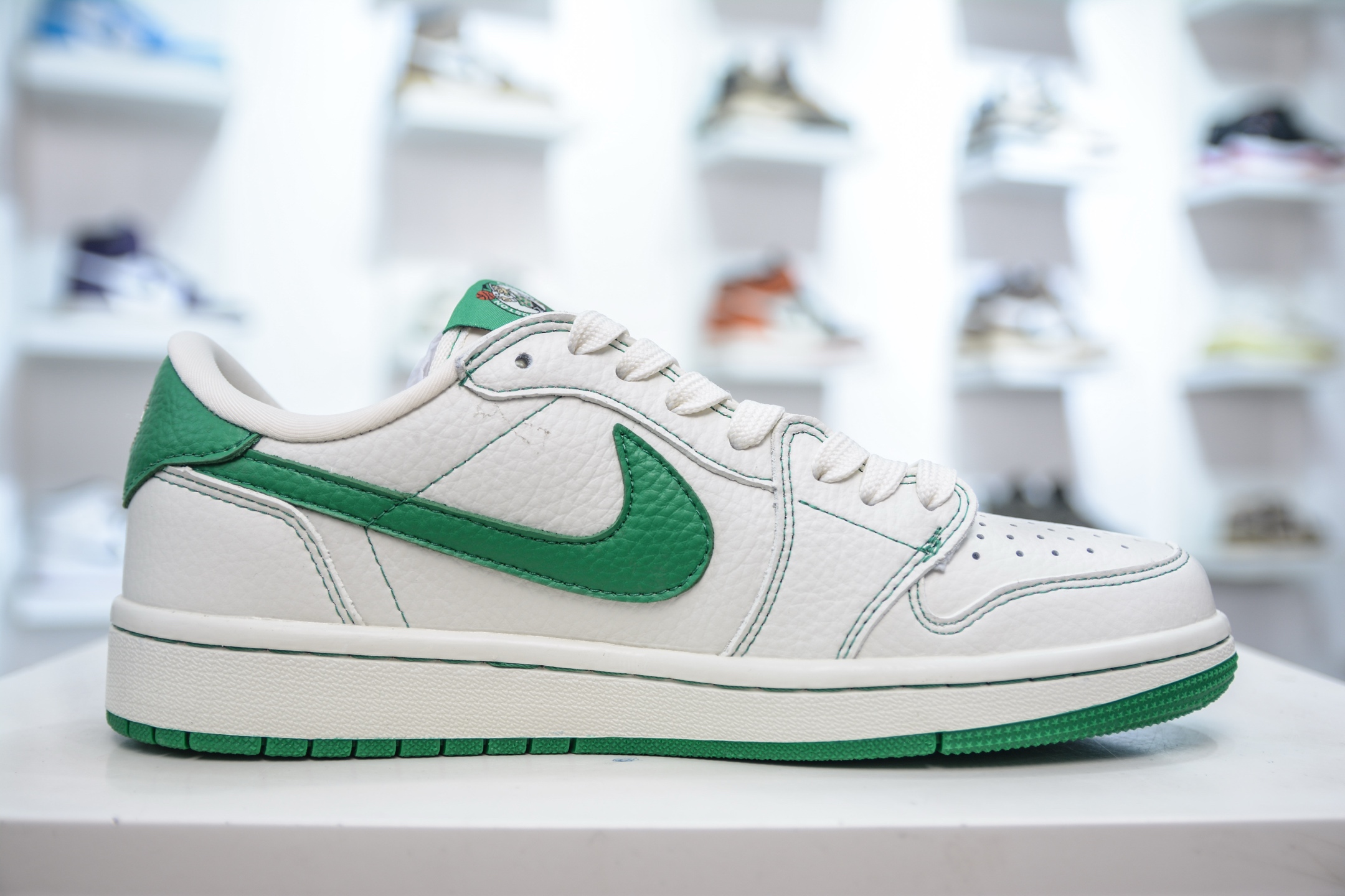 Air Jordan 1 Low OG SP 'Boston Celtics' Custom Shoes - Premium Comfort 4 i1747590443013 2823 0 2