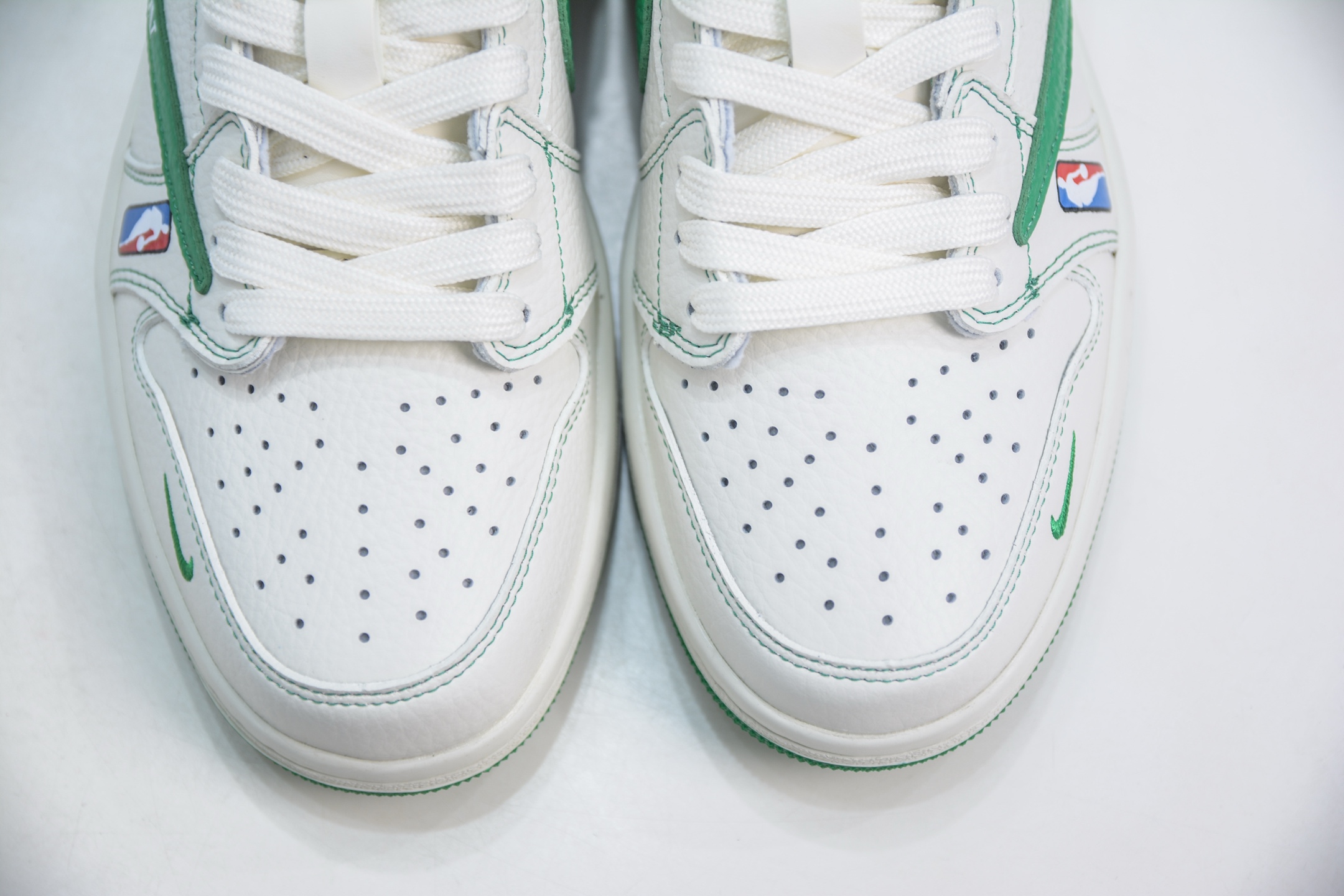 Air Jordan 1 Low OG SP 'Boston Celtics' Custom Shoes - Premium Comfort 10 i1747590443503 9322 0 8