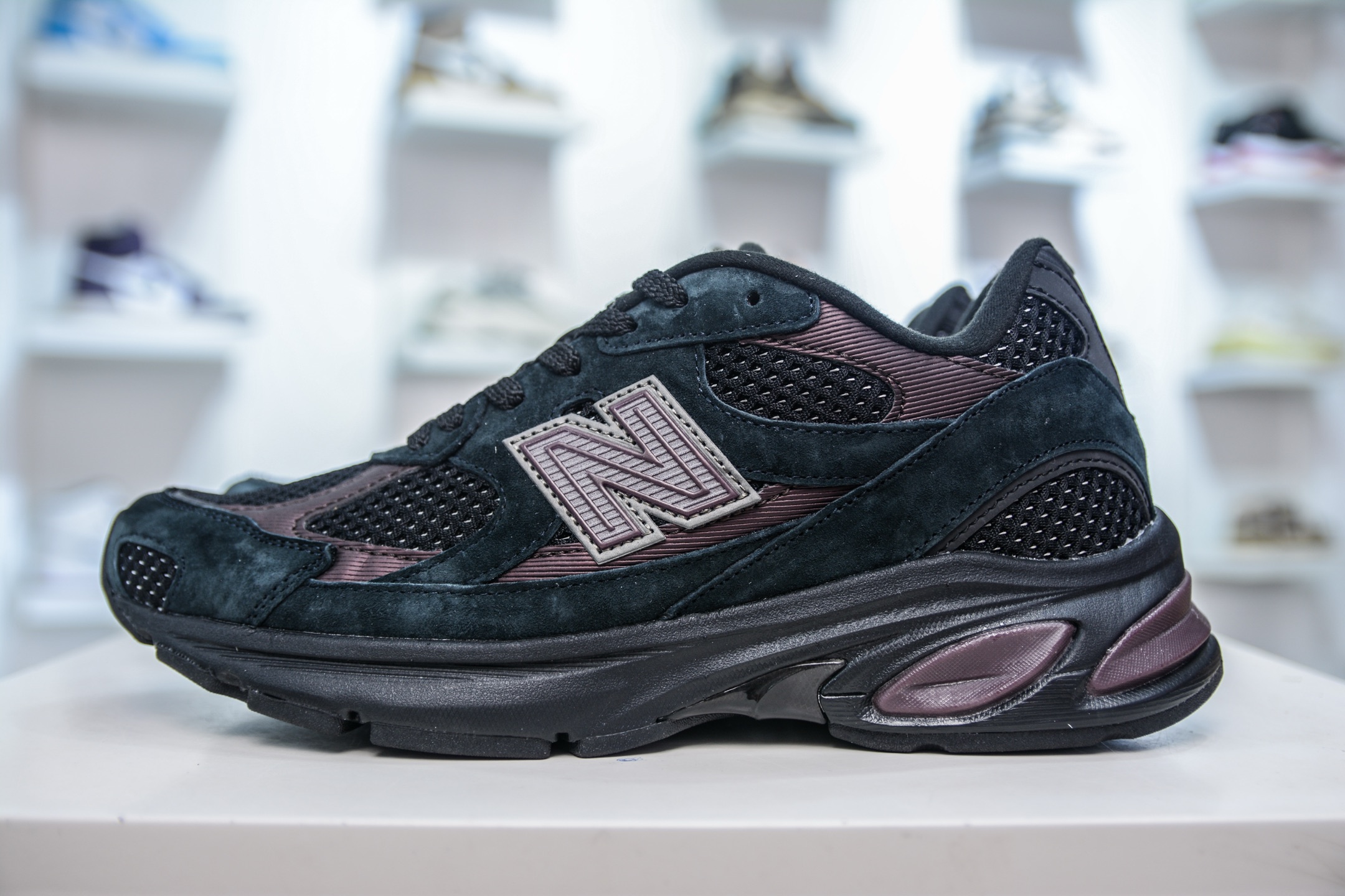 New Balance 2010 Series Retro Sneakers - Classic Style, Modern Comfort 1 i1747590753422 9241 0 0