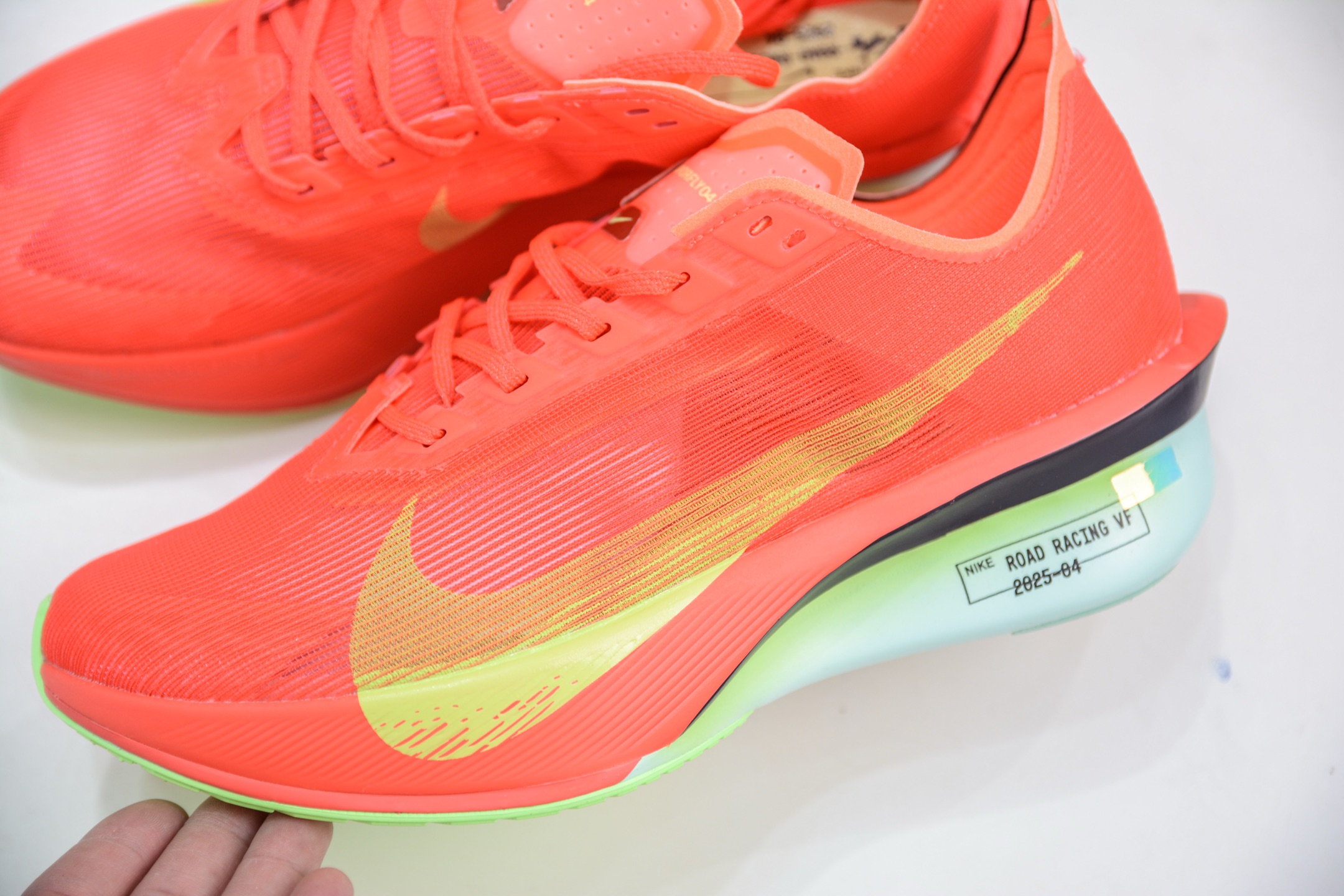 Nike Air Zoom Vaporfly NEXT% Marathon Running Shoes - Enhanced Cushioning 8 i1747590882531 8796 0 6