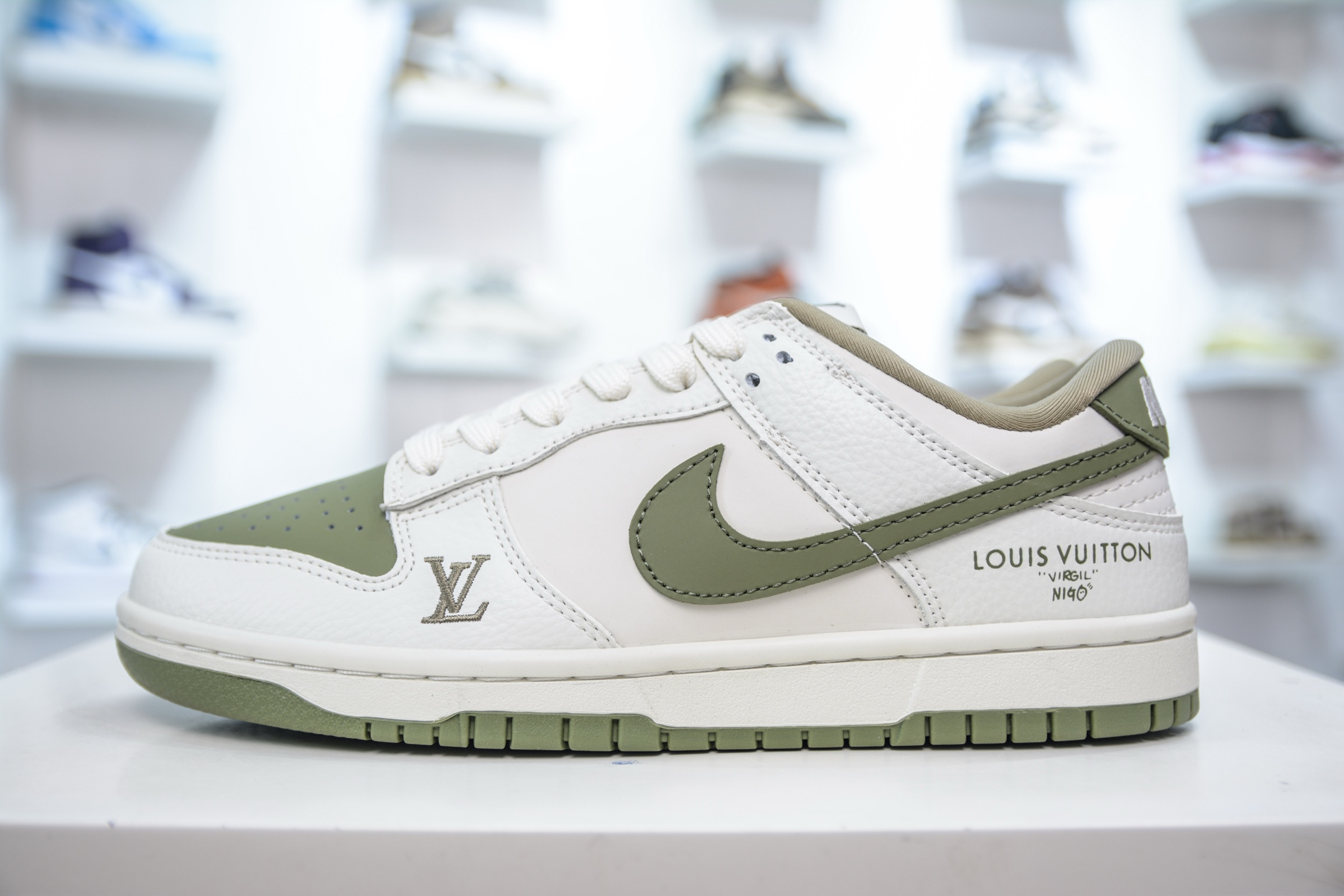 Nike SB Dunk Low x Louis Vuitton Collab - White Matcha Green Sneakers 1 i1747591067149 6216 0 0
