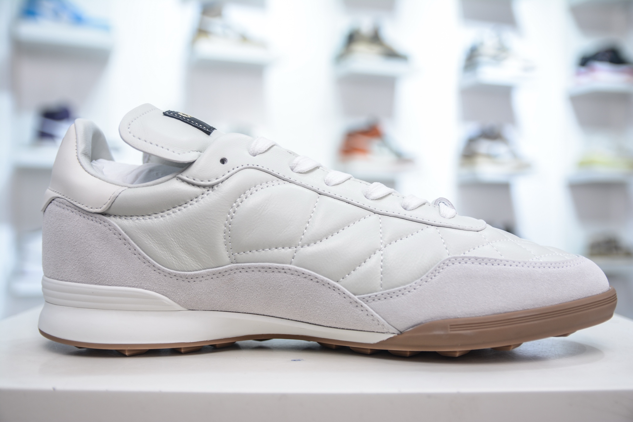 Chanel Women's White Leather & Suede Round Toe Low Top Sneakers 3 i1747594058978 1128 0 2
