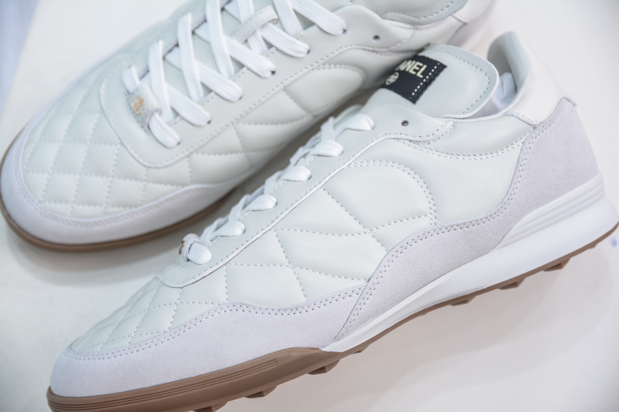 Chanel Women's White Leather & Suede Round Toe Low Top Sneakers 7 i1747594065171 5048 0 6
