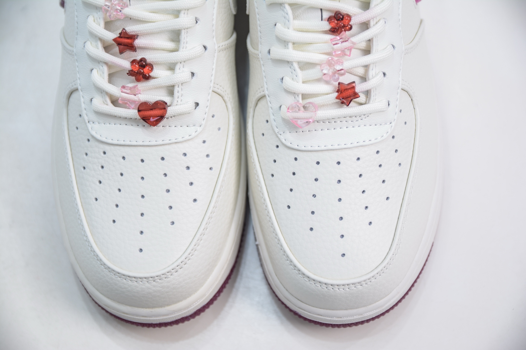 Nike Air Force 1 '07 Low 'Valentine's Day 2024' Casual Shoes 10 i1747594691100 6336 0 8