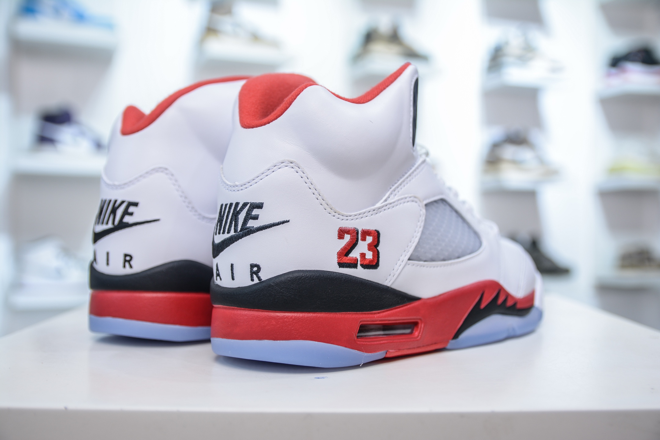 360 F版 Nike Air Jordan 5 OG ”Grape” AJ5 火焰红 HQ7978-101