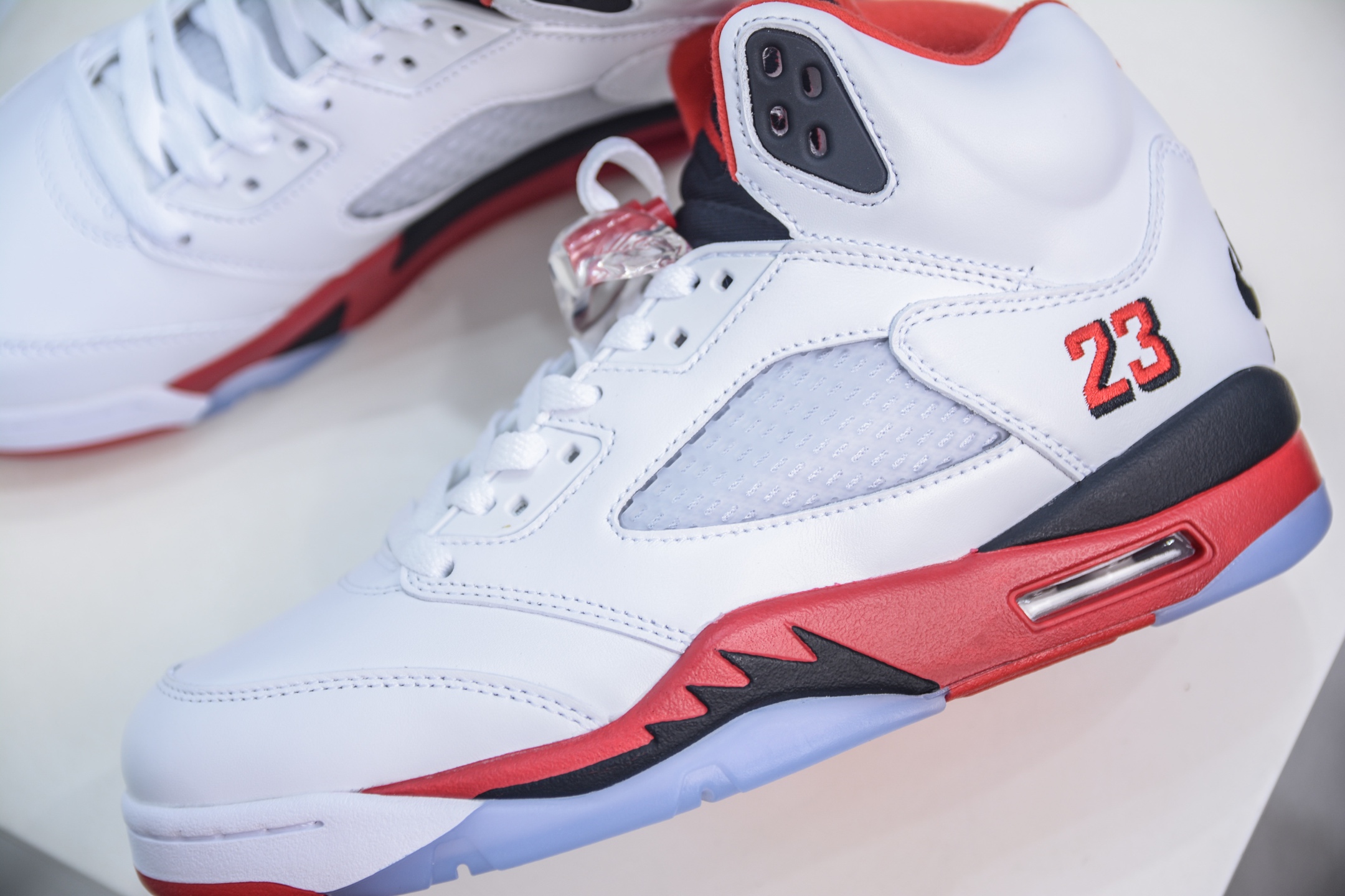 360 F版 Nike Air Jordan 5 OG ”Grape” AJ5 火焰红 HQ7978-101