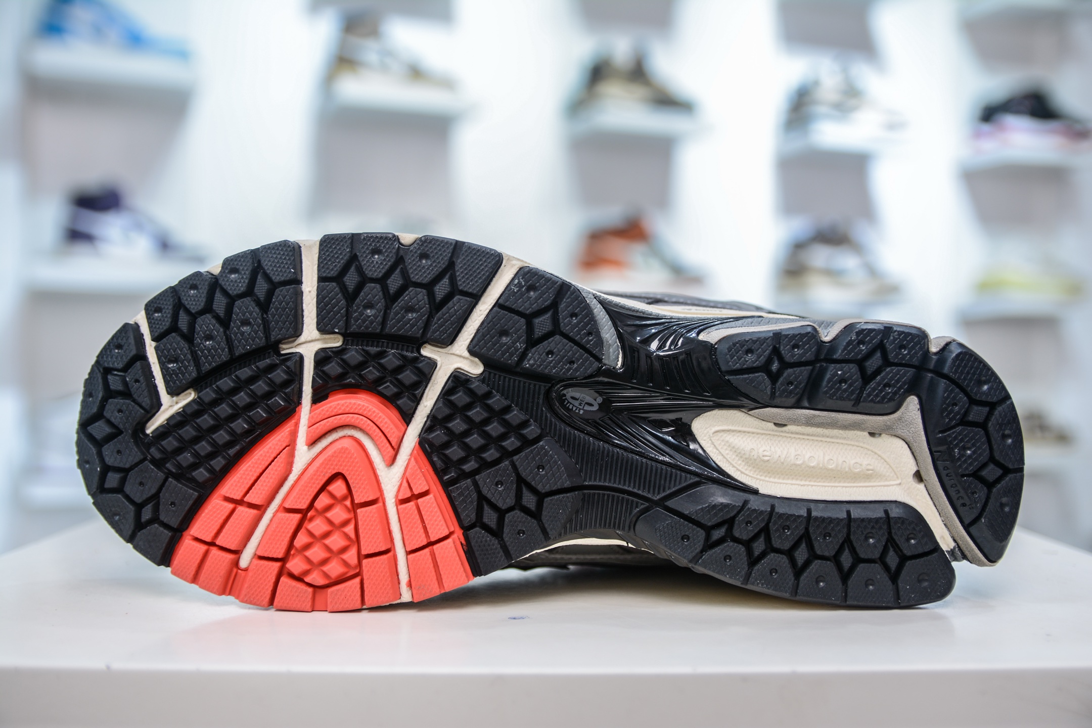 210 T版纯原 New Balance M1906R系列 复古老爹防滑耐磨低帮 跑步鞋 U1906NGC