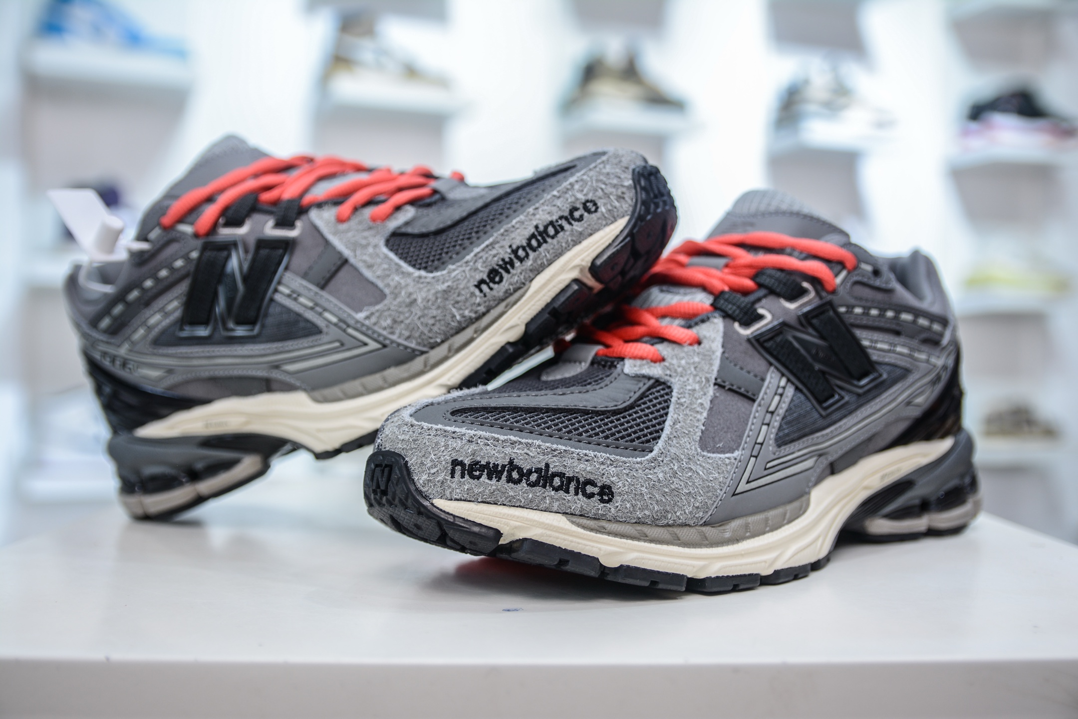 210 T版纯原 New Balance M1906R系列 复古老爹防滑耐磨低帮 跑步鞋 U1906NGC