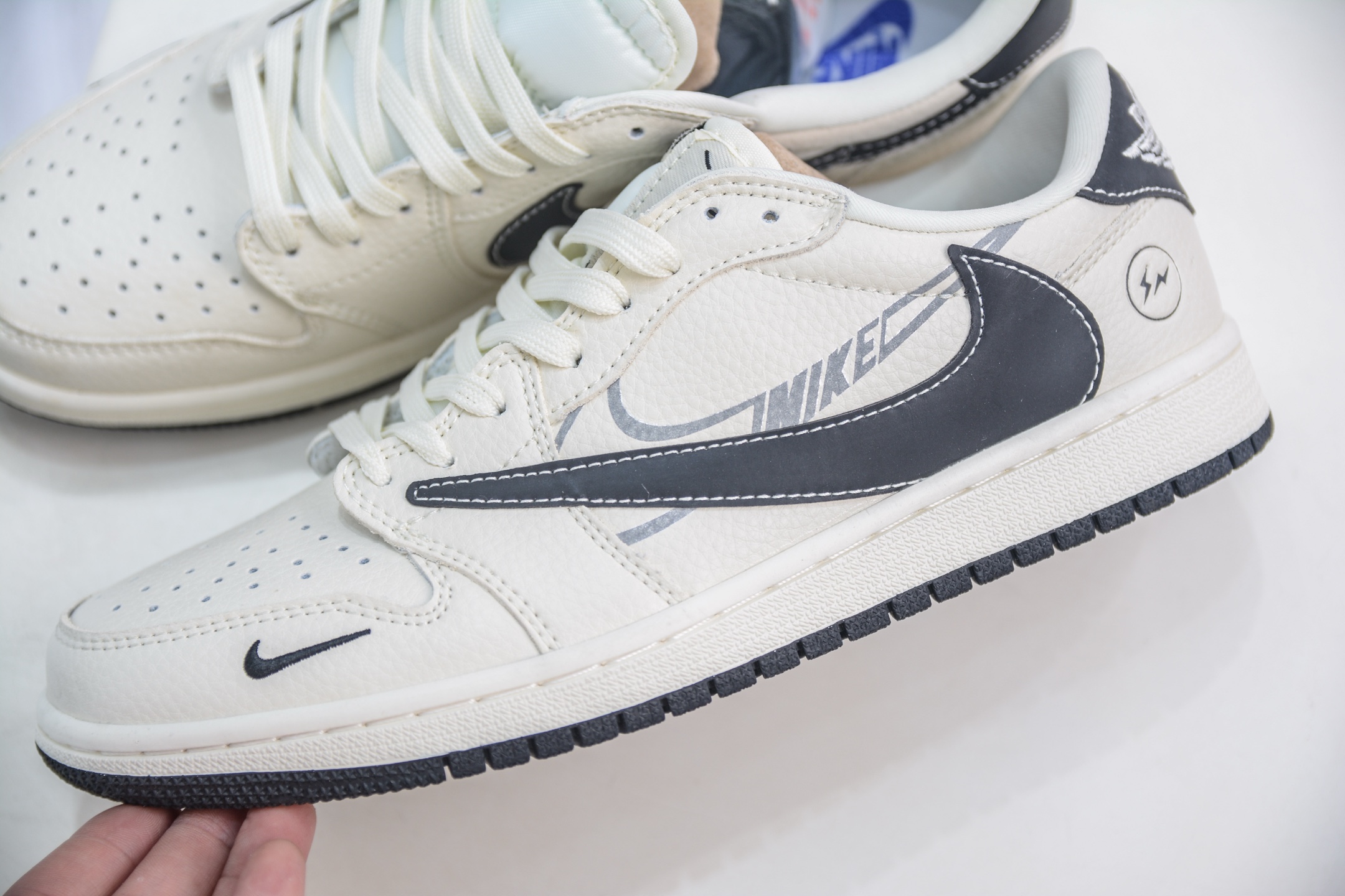 270 TS x Air Jordan x Fragment Design AJ1 Low 倒钩低帮联名藤原浩闪电-虚影黑勾 LD2025-029