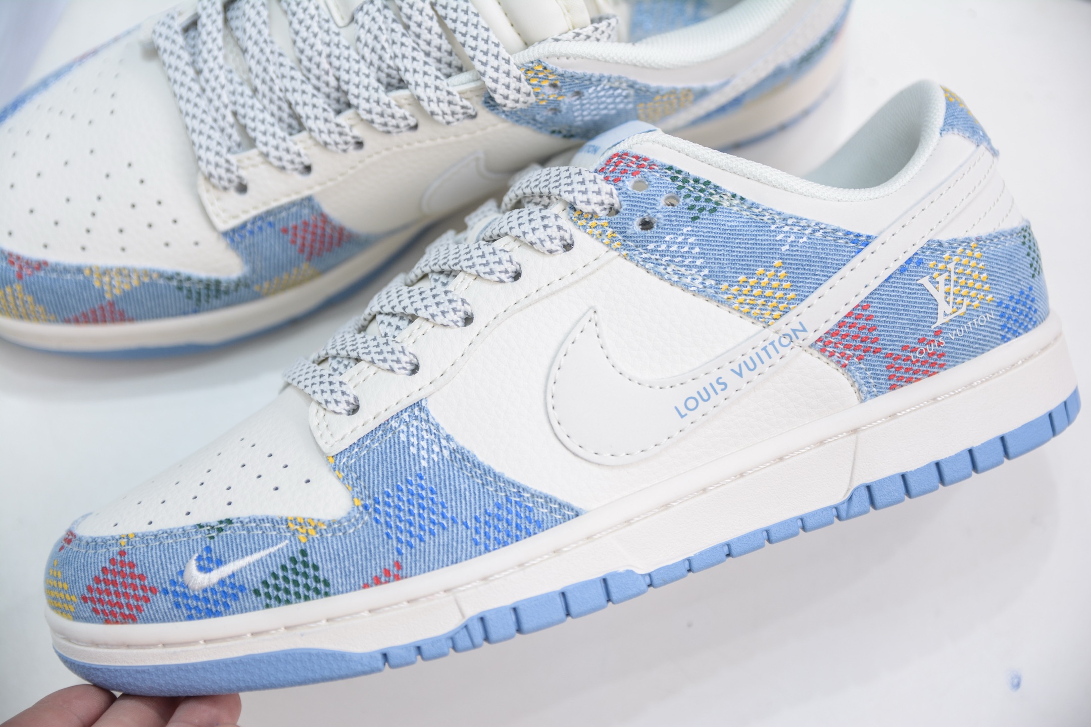 280 Nike SB Dunk Low x Louis Vuitton LV联名-白蓝格子牛仔 FC1688-231
