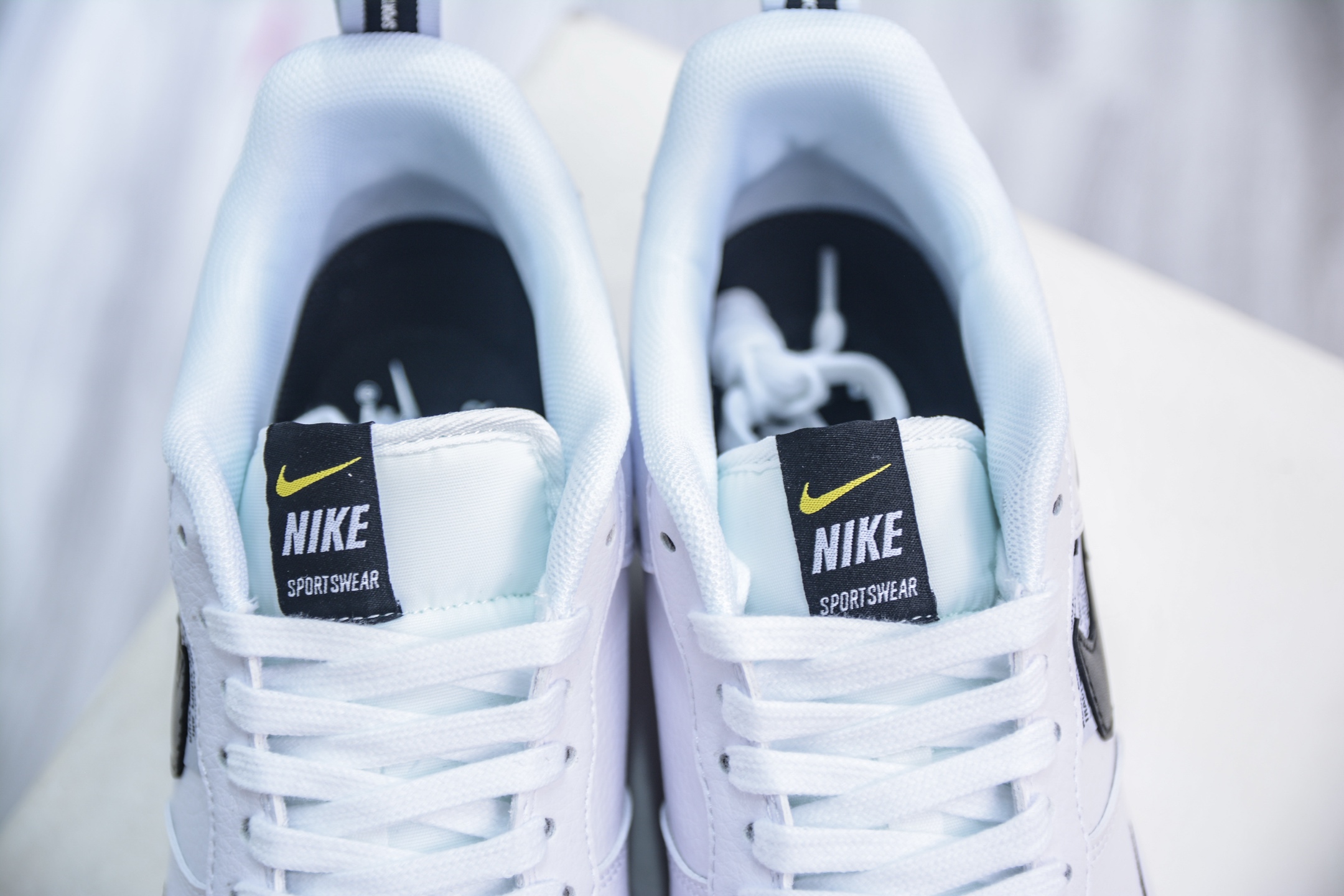 180 PB版 NK Air Force 1'07 Low 白简版解构 空军一号低帮百搭休闲运动板鞋 AJ7747-100
