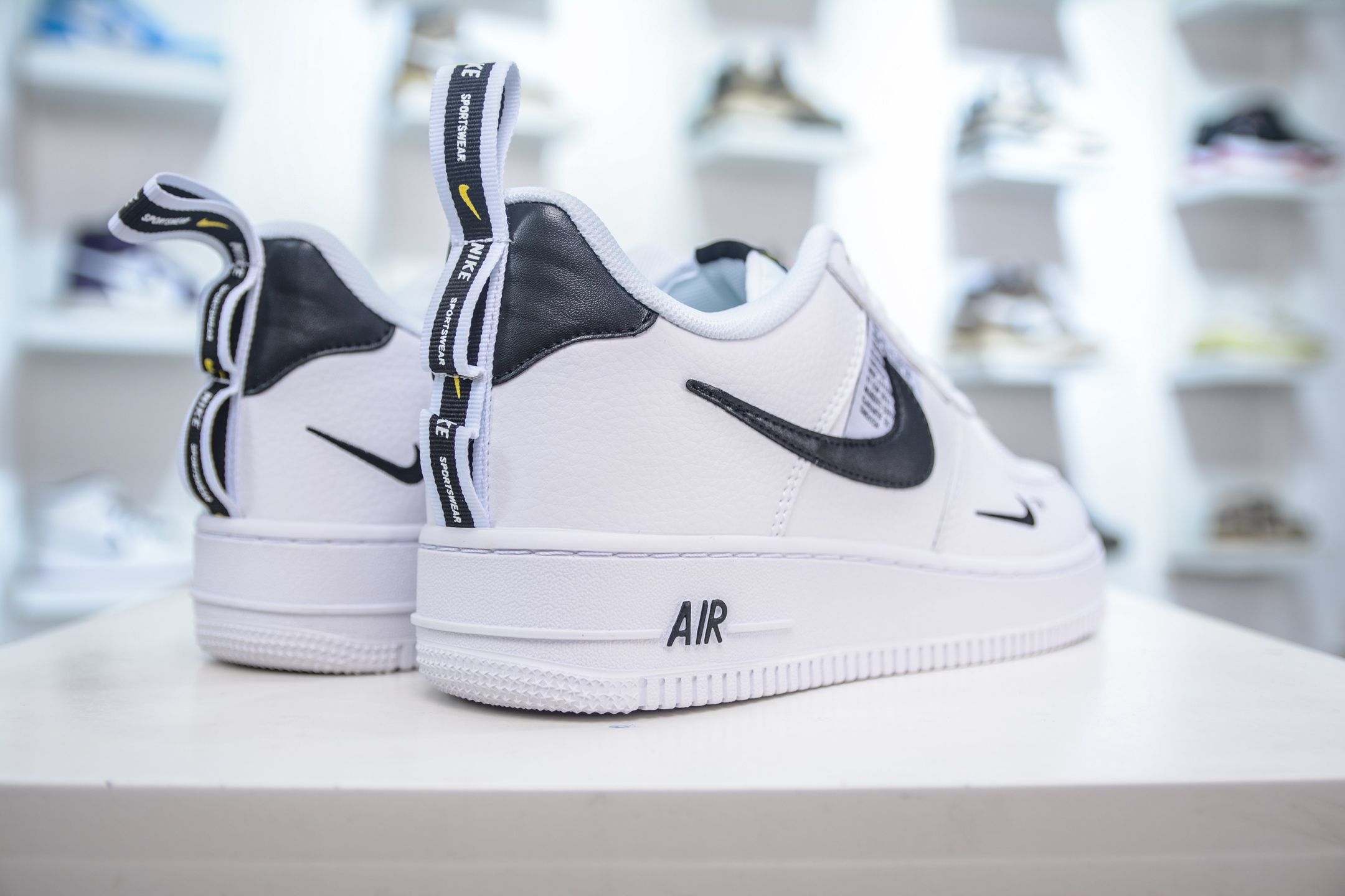 180 PB版 NK Air Force 1'07 Low 白简版解构 空军一号低帮百搭休闲运动板鞋 AJ7747-100
