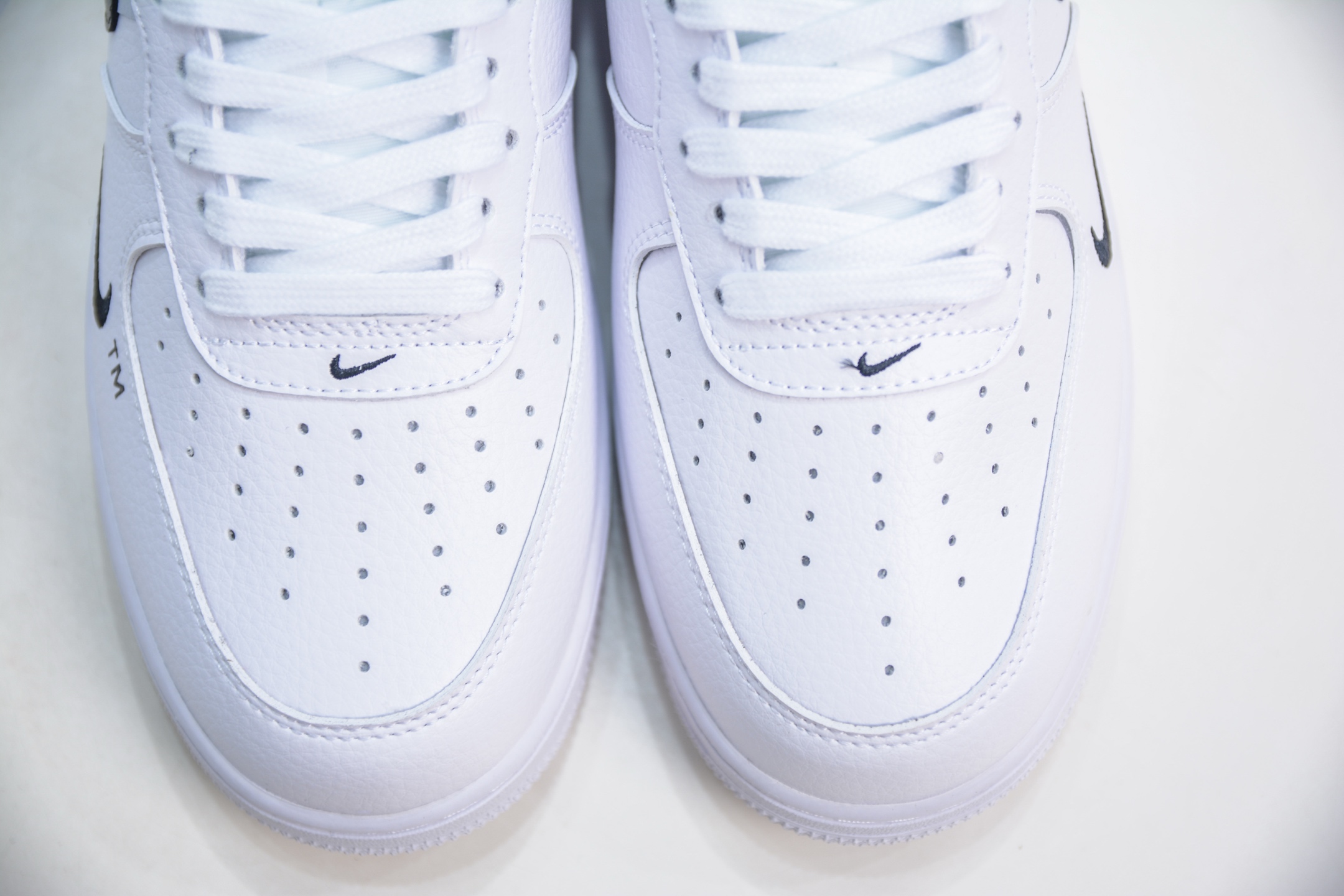 180 PB版 NK Air Force 1'07 Low 白简版解构 空军一号低帮百搭休闲运动板鞋 AJ7747-100