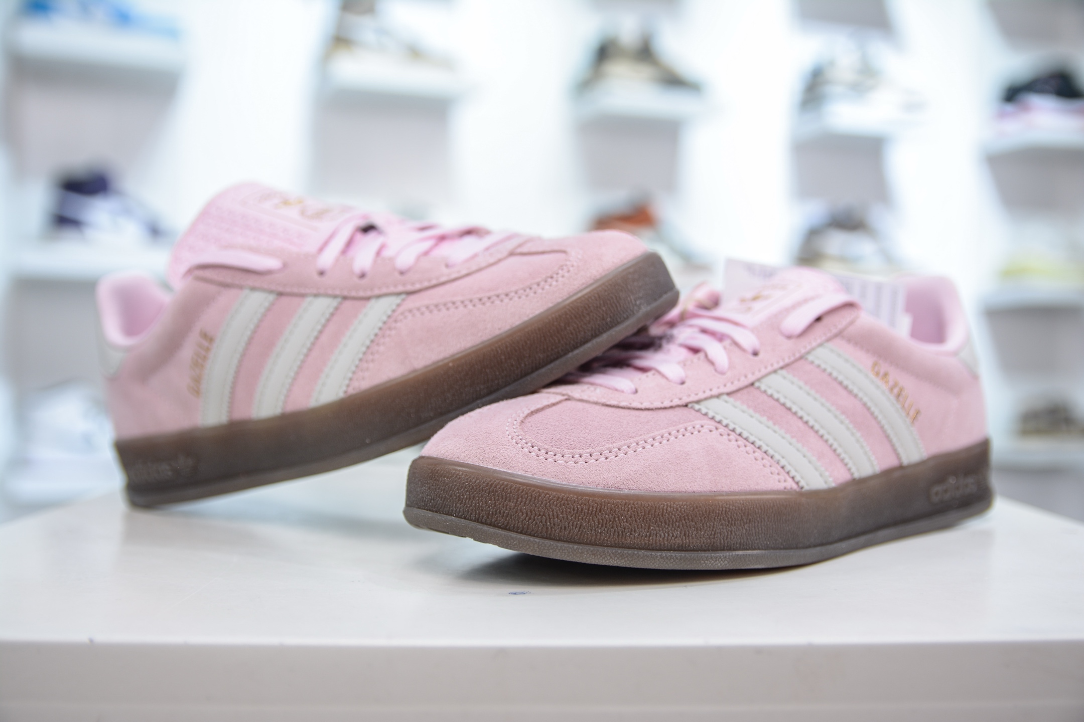 200 CS版 AD Original Gazelle Indoor Trainers 瞪羚室内鞋系列低帮复古百搭休闲运动德训风板鞋 粉黑色 JI2716
