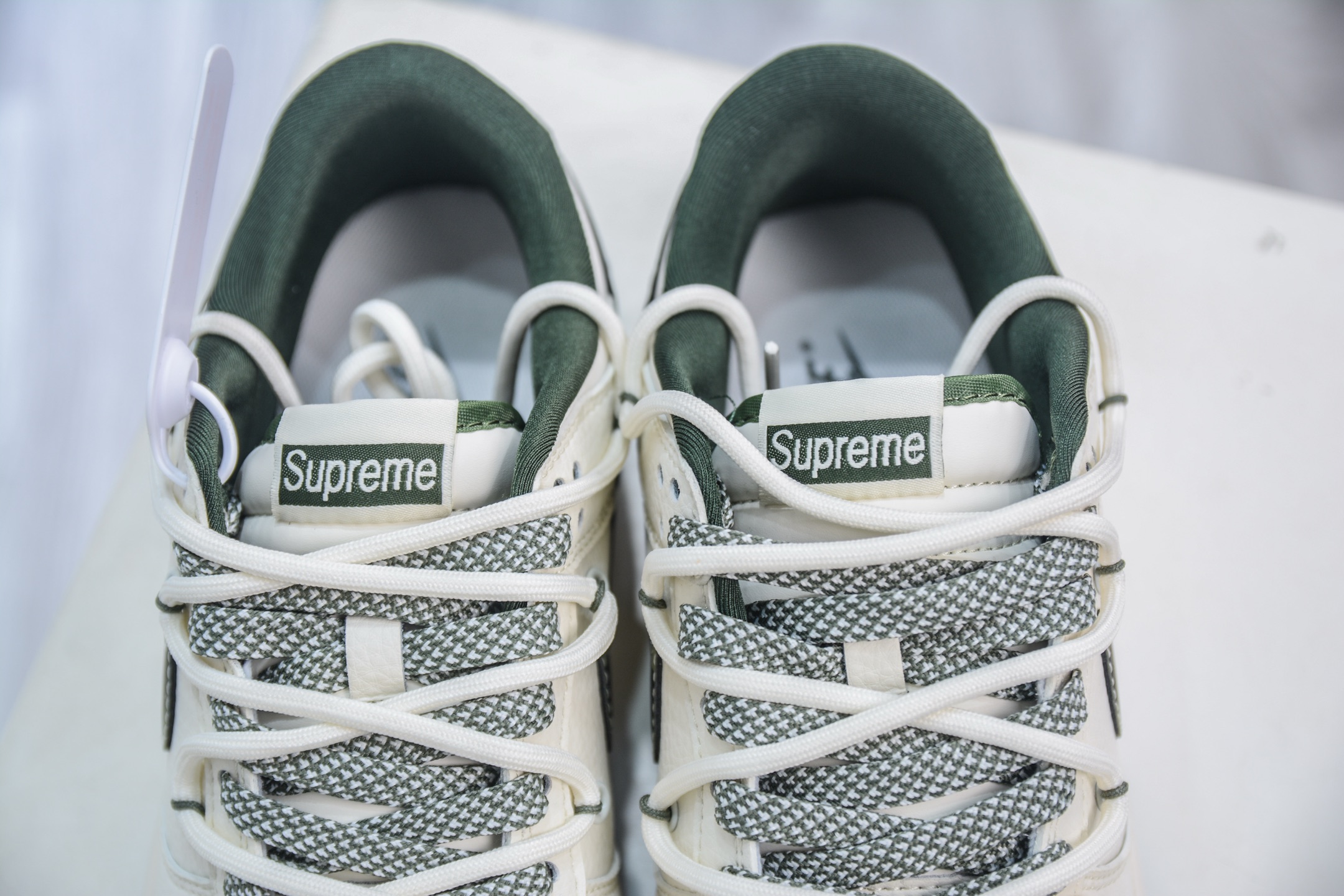 300 Nike SB Dunk Low x Supreme SUP联名-米白迷彩绑带 DM6868-081