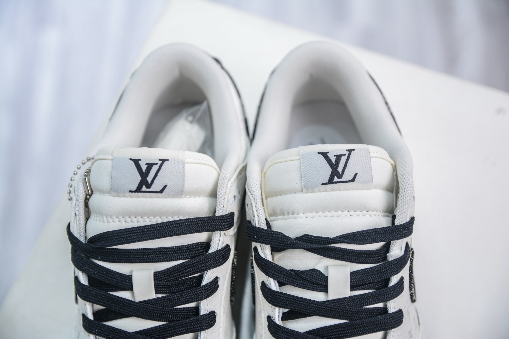 280 Nike SB Dunk Low x Louis Vuitton LV联名-白黑牛仔勾 SC9772-804