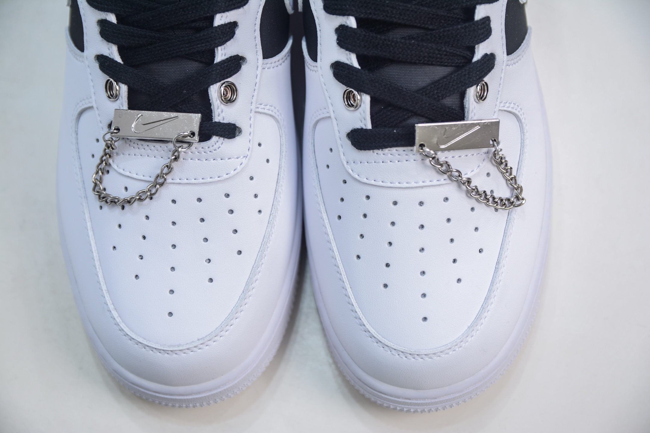 180 PB版 NK Air Force 1'07 Low 极阴阳 空军一号低帮百搭休闲运动板鞋 DA8571-100