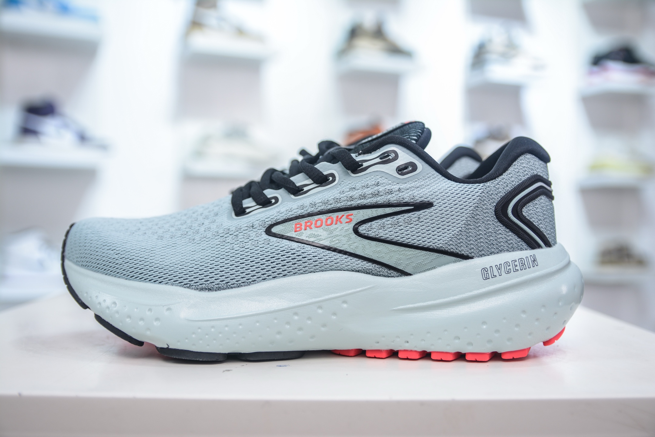 Brooks Glycerin 21 Running Shoes - Lightweight, Breathable, Cushioned Support 2 i1747868915757 1530 0 0