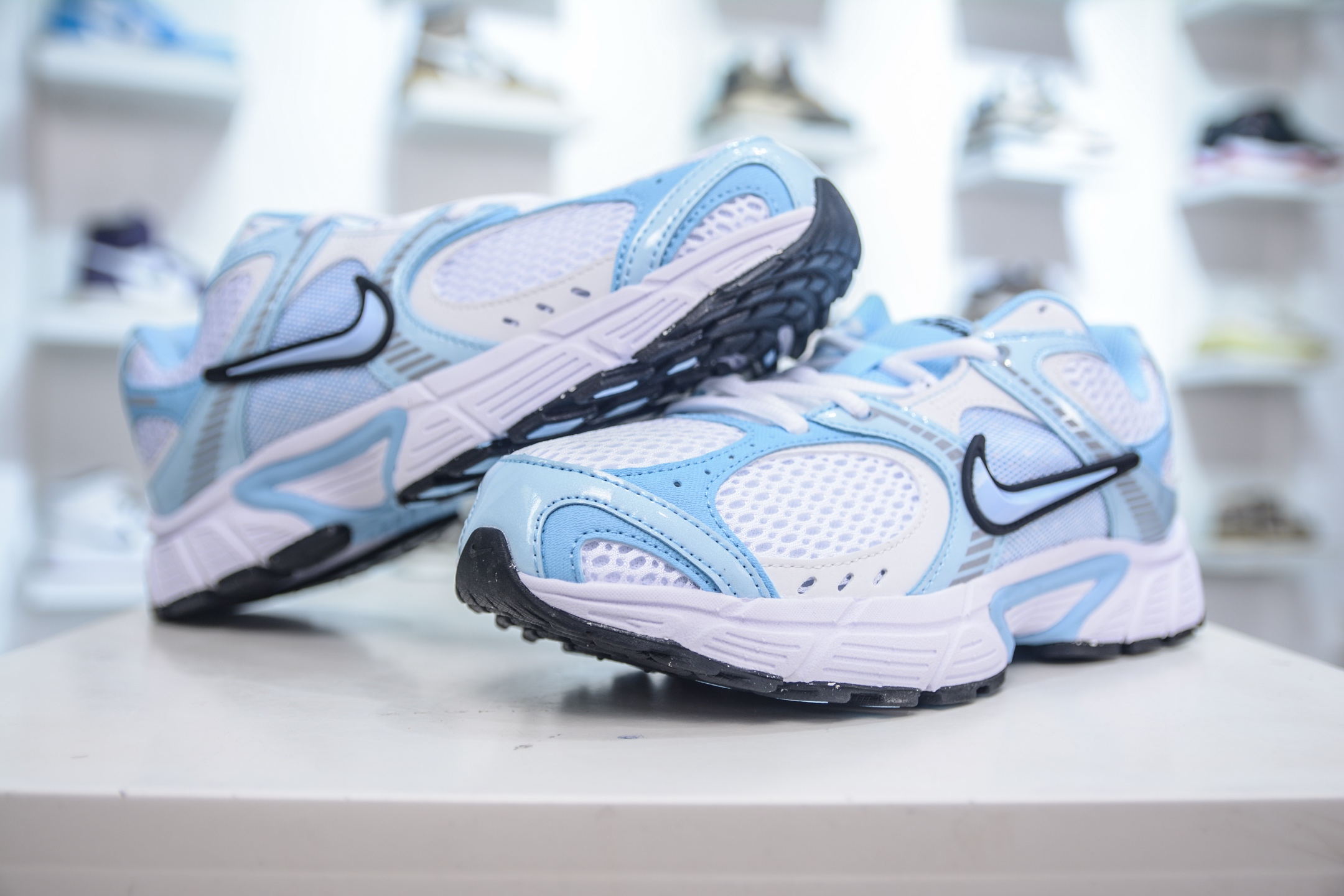 Nike V5 RNR Running Shoes - Comfort, Style, and Durability for Daily Wear 5 i1747868972099 1126 0 3