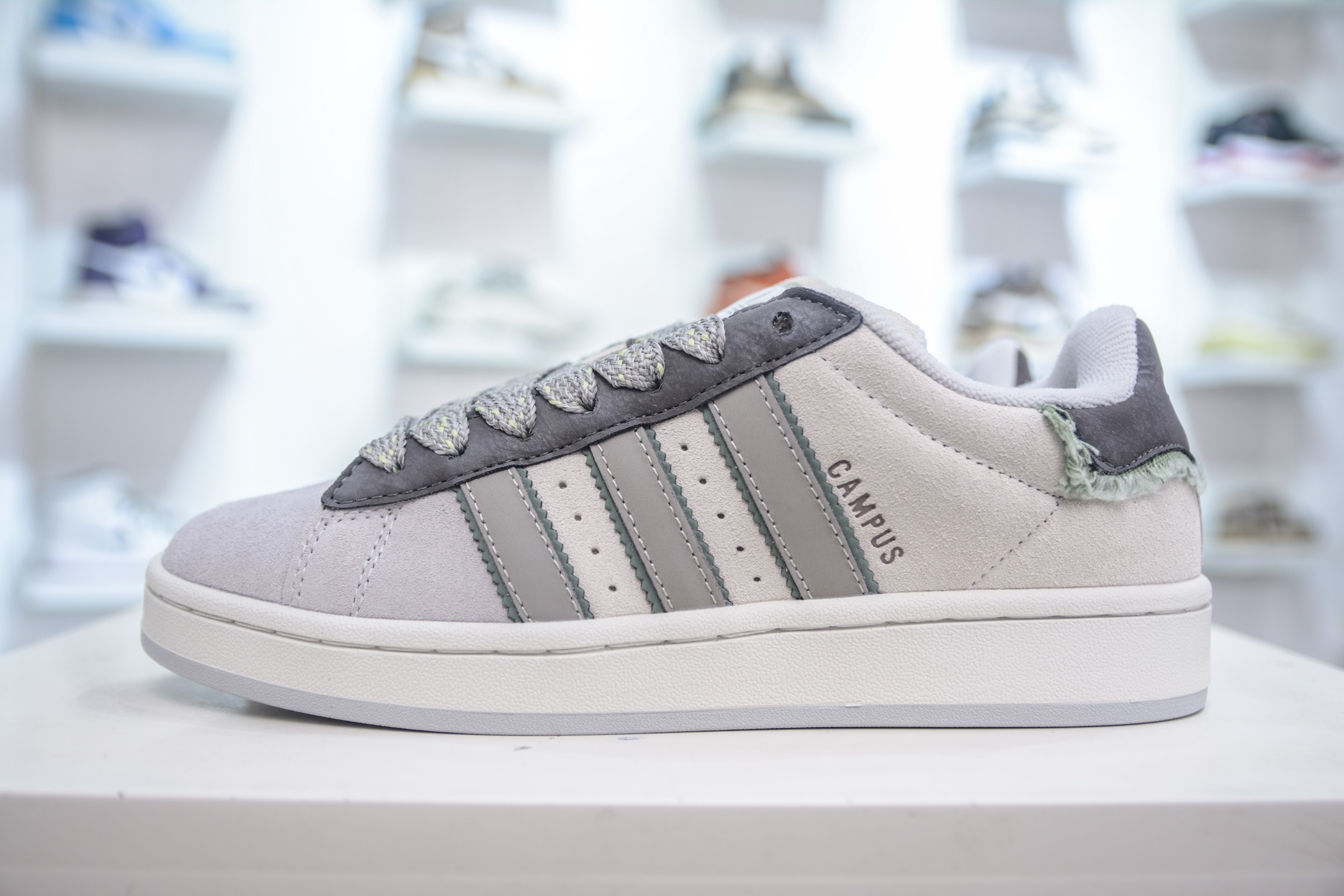 Adidas Originals Campus 00s Retro Bread Shoes - Stylish Comfort & Design 1 i1747869072728 2274 0 0