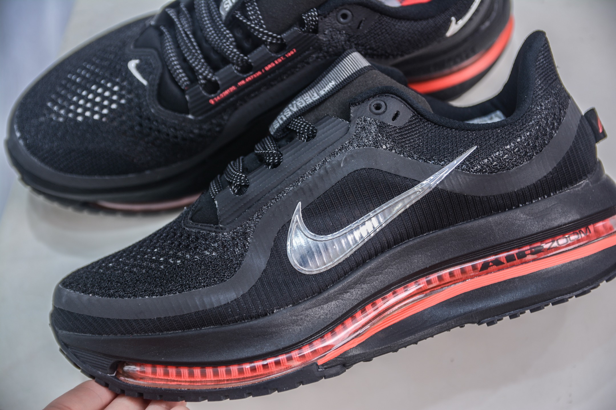 300 Nike Air Zoom Pegasus Premium 耐克网面全掌气垫缓震跑鞋 HQ2593-003