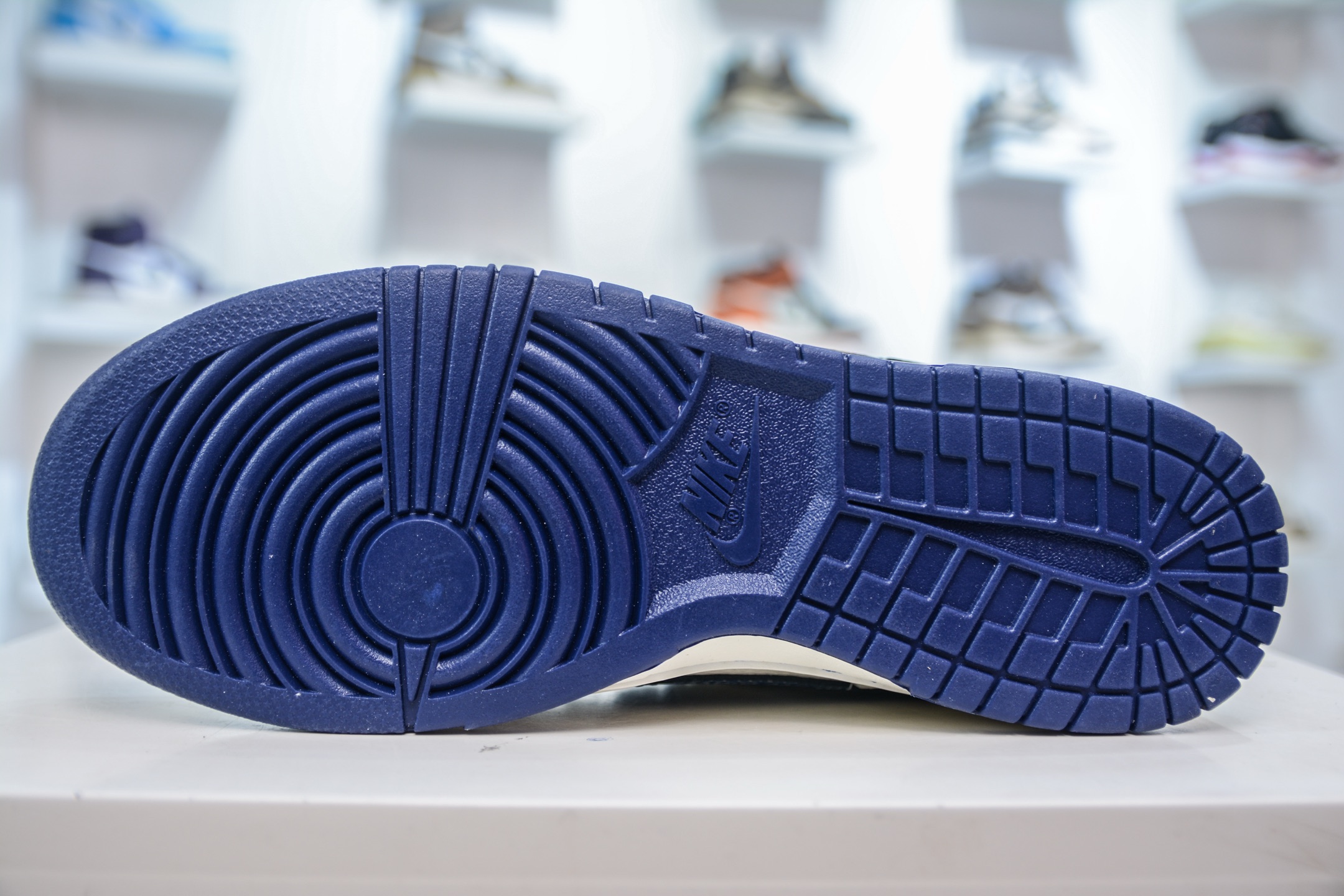 Nike SB Dunk Low x BMW Collaboration - Blue Sky White Cloud Design 6 i1747869707598 466 0 4