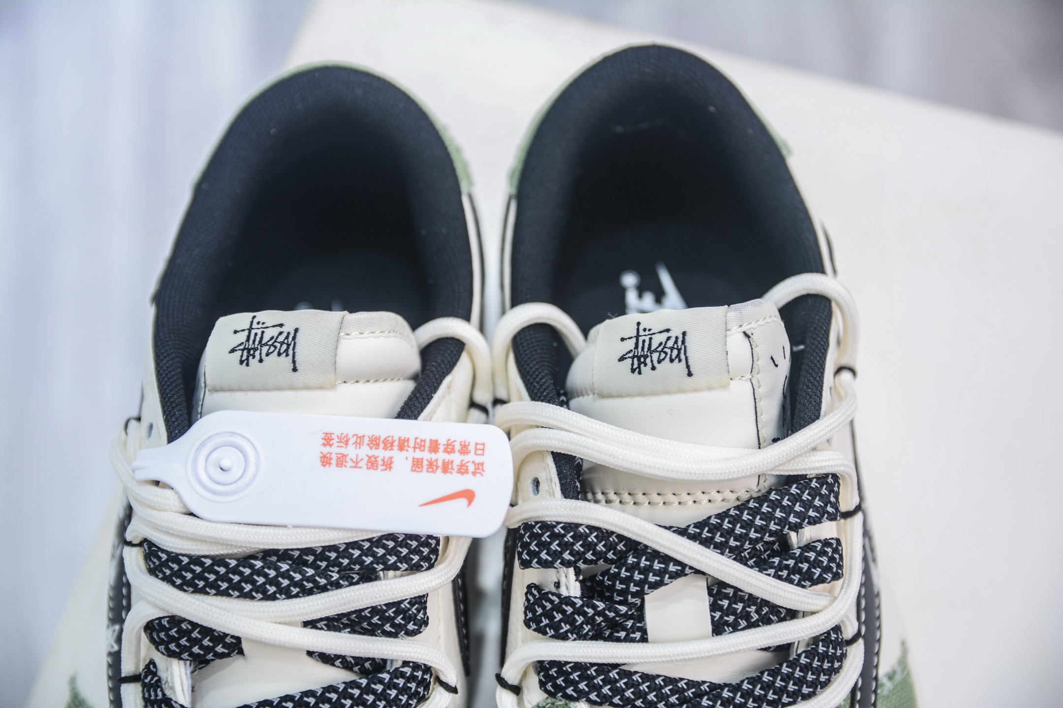300 Travis Scott x Nike Air Jordan 1 Low x Stussy 斯图西联名-米绿帆布绑带 DM6868-102