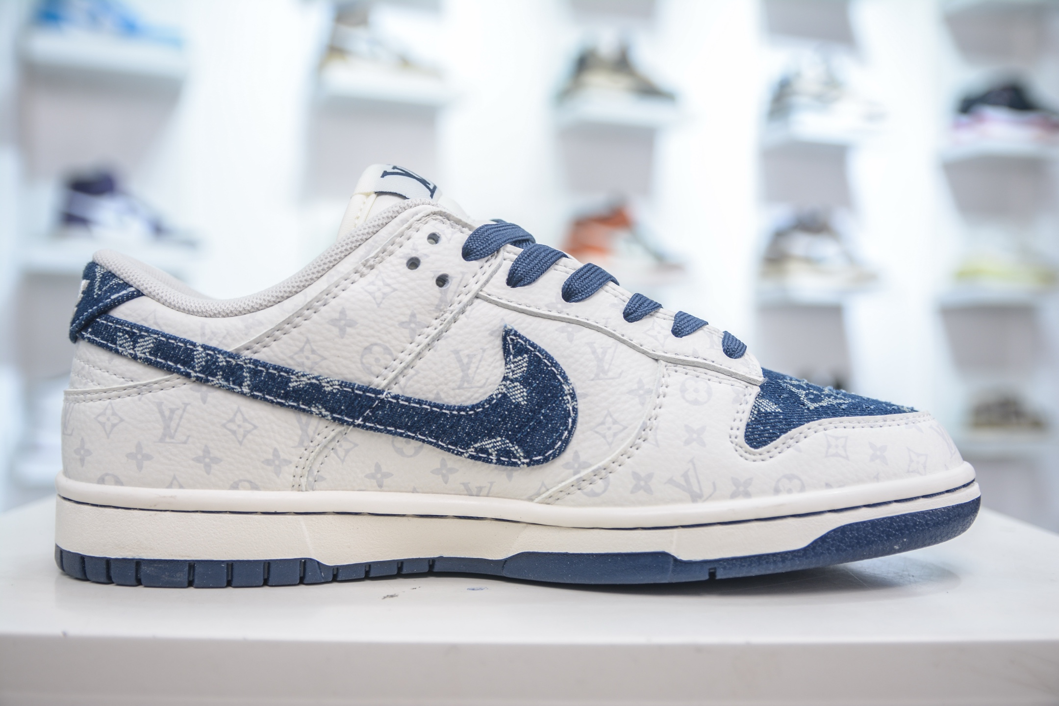 280 Nike SB Dunk Low x Louis Vuitton LV联名-白蓝牛仔 SC9772-802