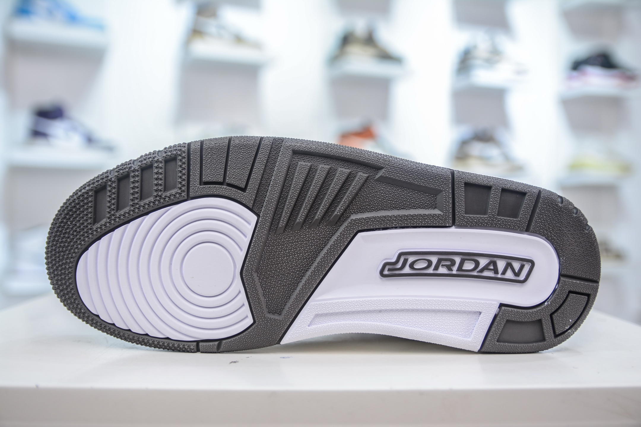 Air Jordan 3 Retro White Sneakers Comfortable and Stylish Casual Shoes 5 i1747942275875 5485 0 4