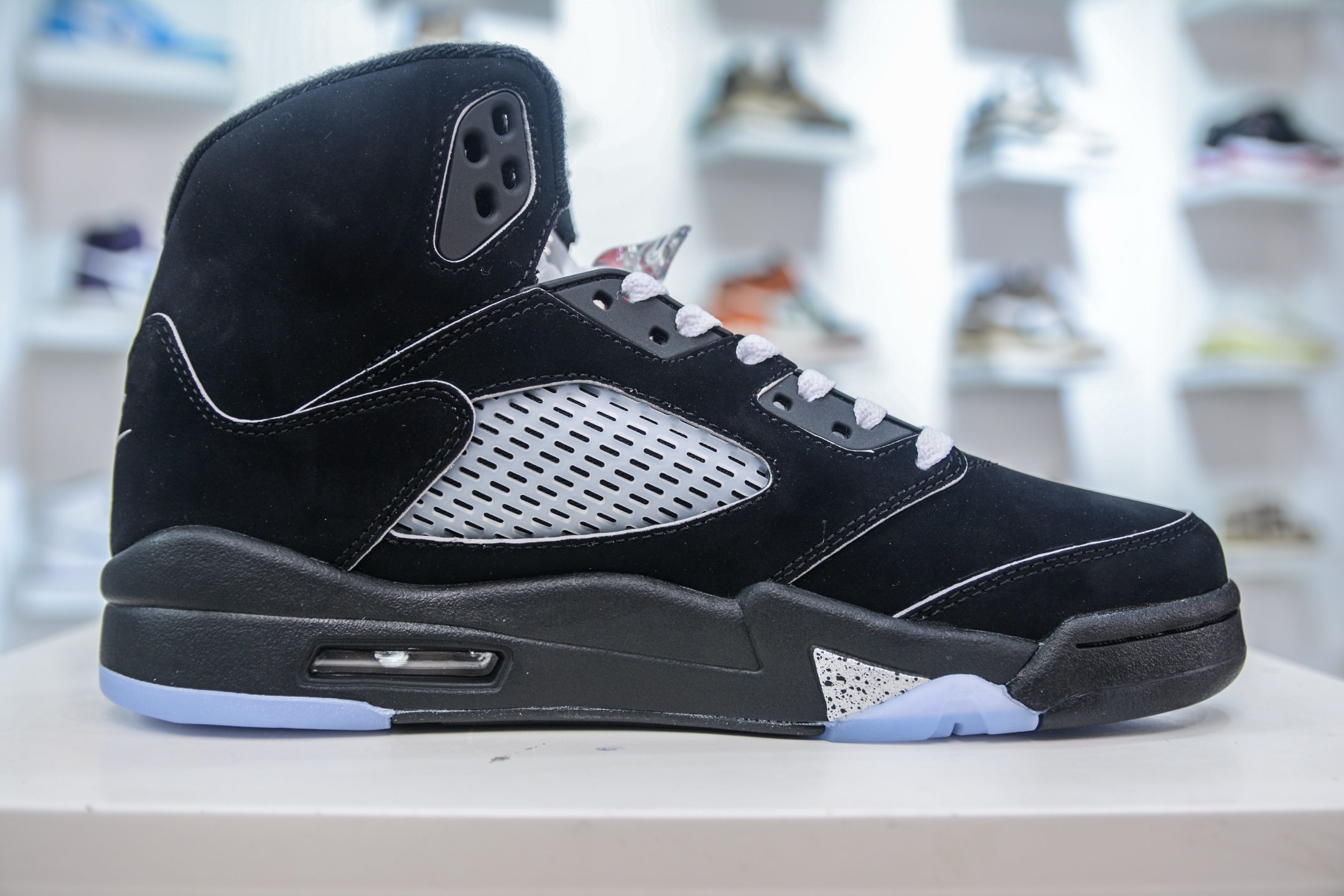 360 F版 Air Jordan AJ5 “Black Metallic Reimagined” 黑银 HF3975-001