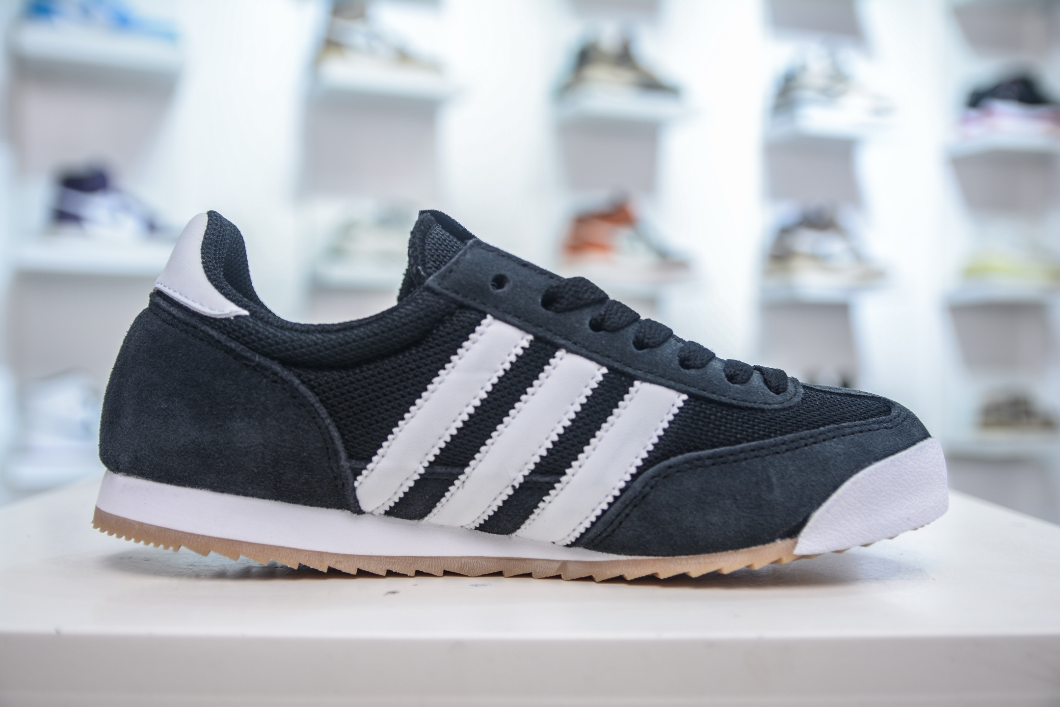 Adidas Originals SL 71 RTN: Classic Retro Running Shoes - IH1324 3 i1748014928684 2697 0 2