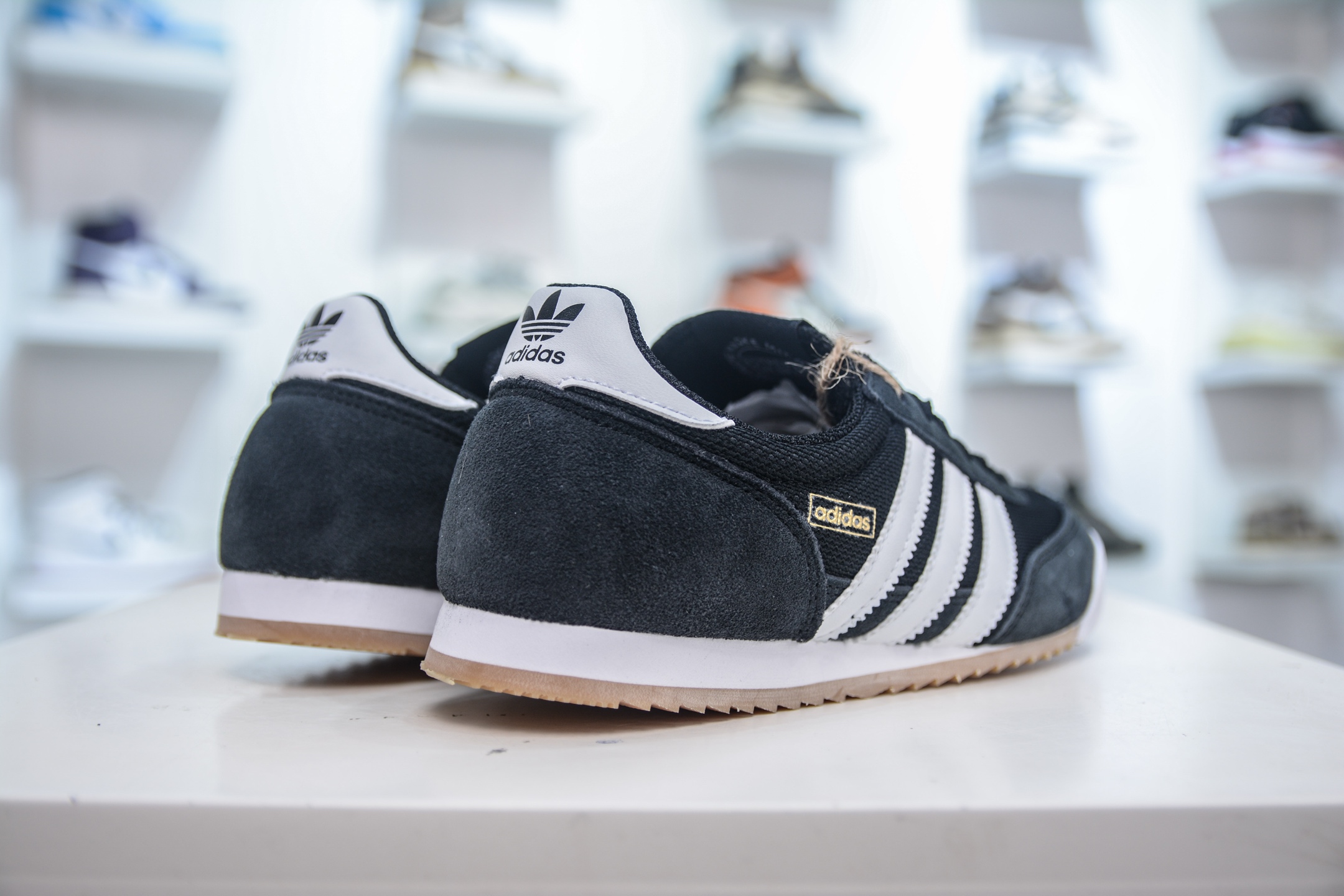 Adidas Originals SL 71 RTN: Classic Retro Running Shoes - IH1324 6 i1748014928691 7019 0 5