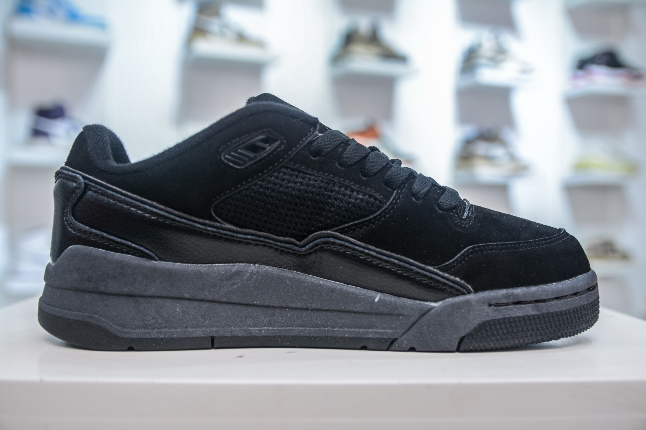 Air Jordan Flight Court Black Retro Basketball Sneakers HF3255-010 3 i1748015074357 4866 0 2