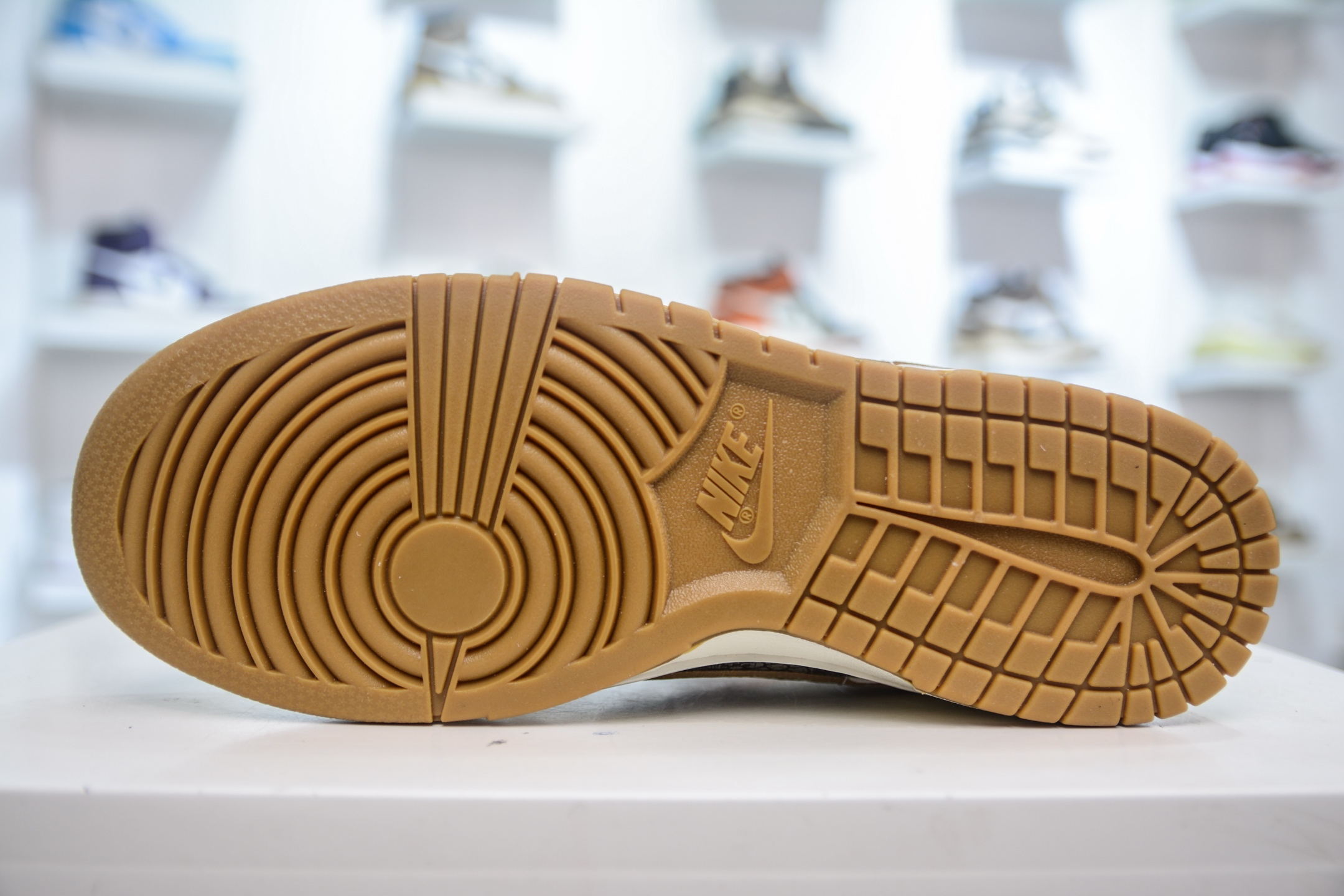Nike SB Dunk Low Year of the Snake - Premium Leather, Stylish Sneakers 6 i1748015210832 4684 0 5