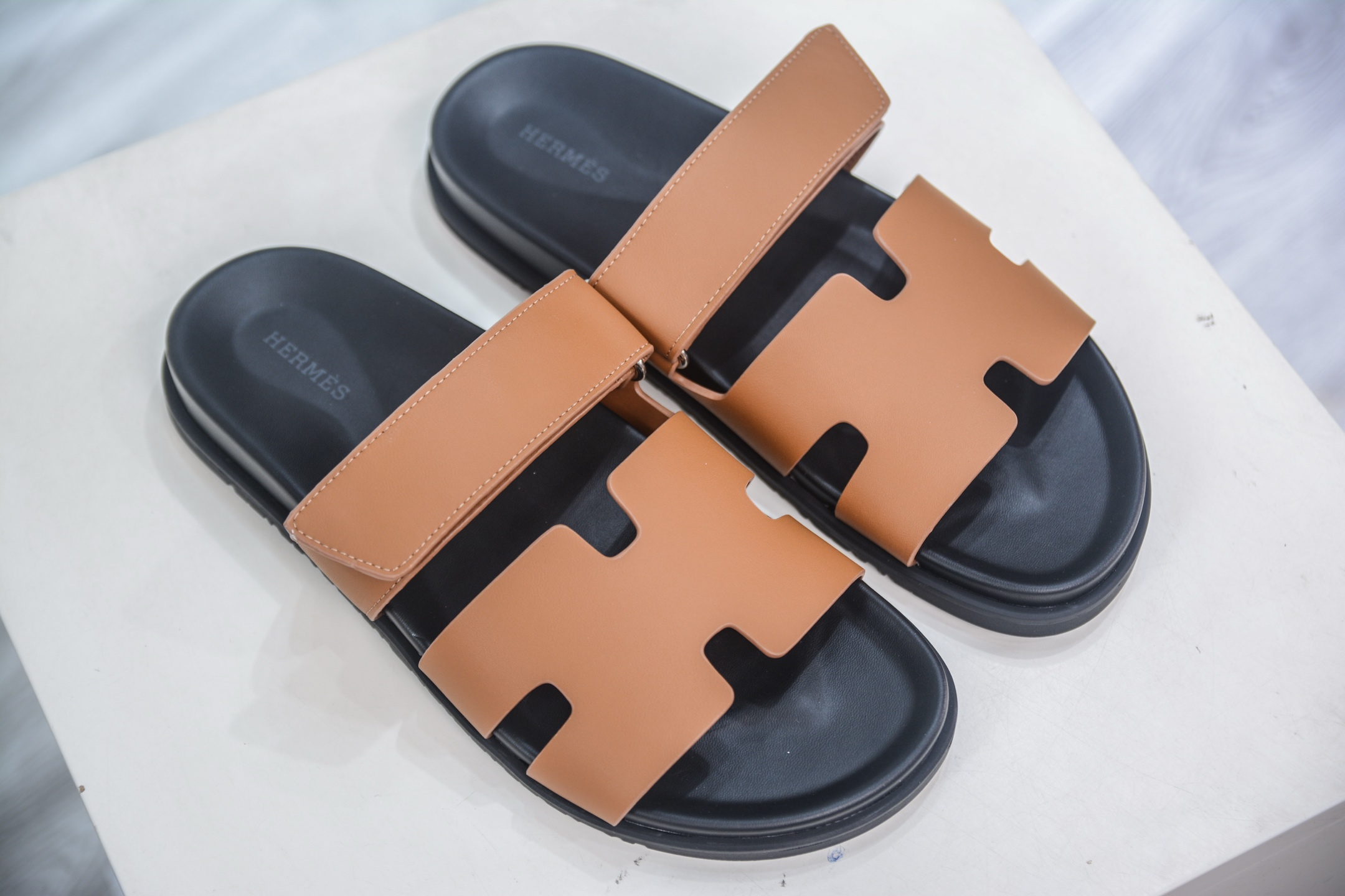 Hermes Chypre Flat Leather Sandals | Comfortable Slides for Women 7 i1748015666483 8256 0 6