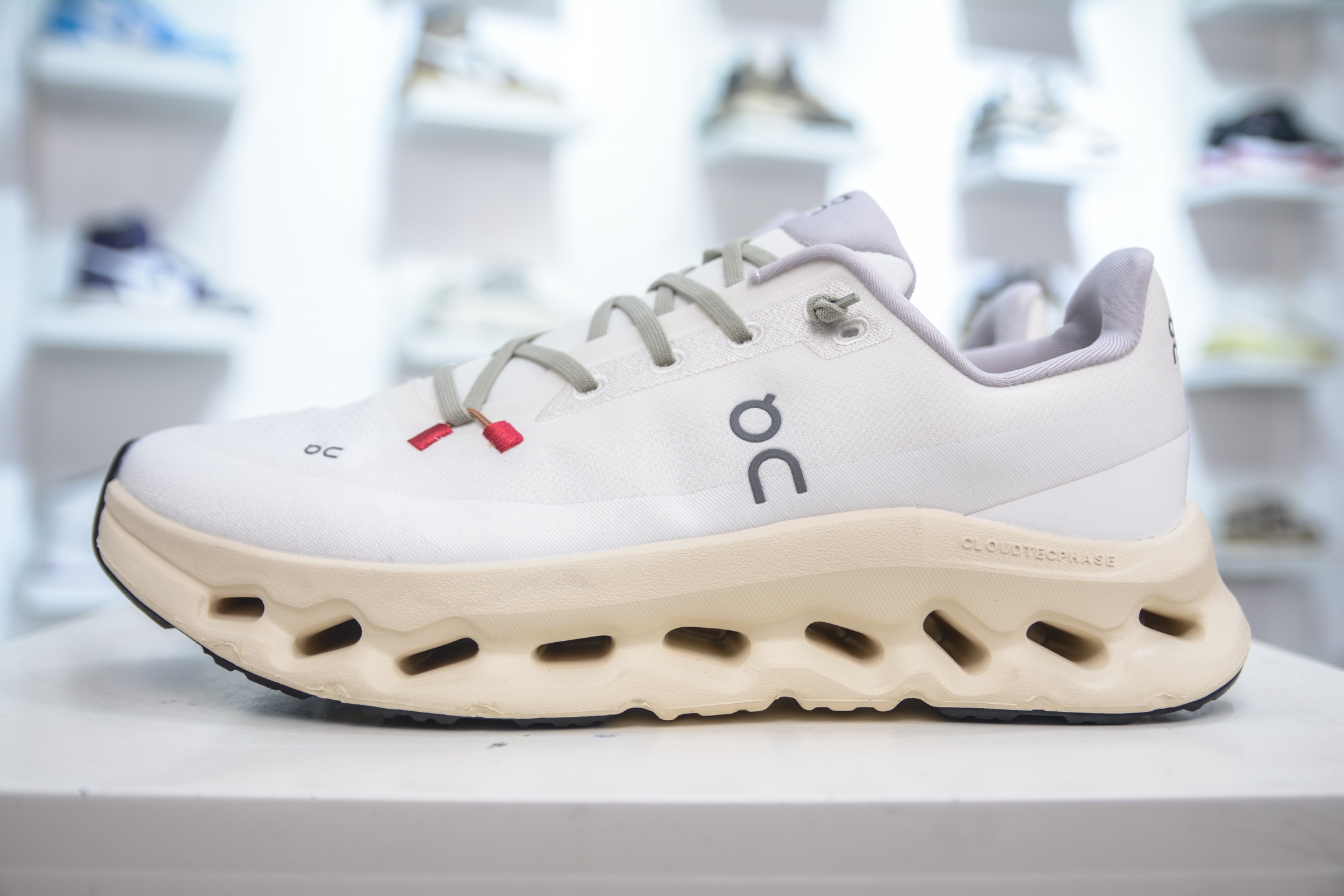 On Cloudtilt Lightweight Running Shoes, Breathable Fabric, Sizes 36-45 1 i1748015828109 3987 0 0