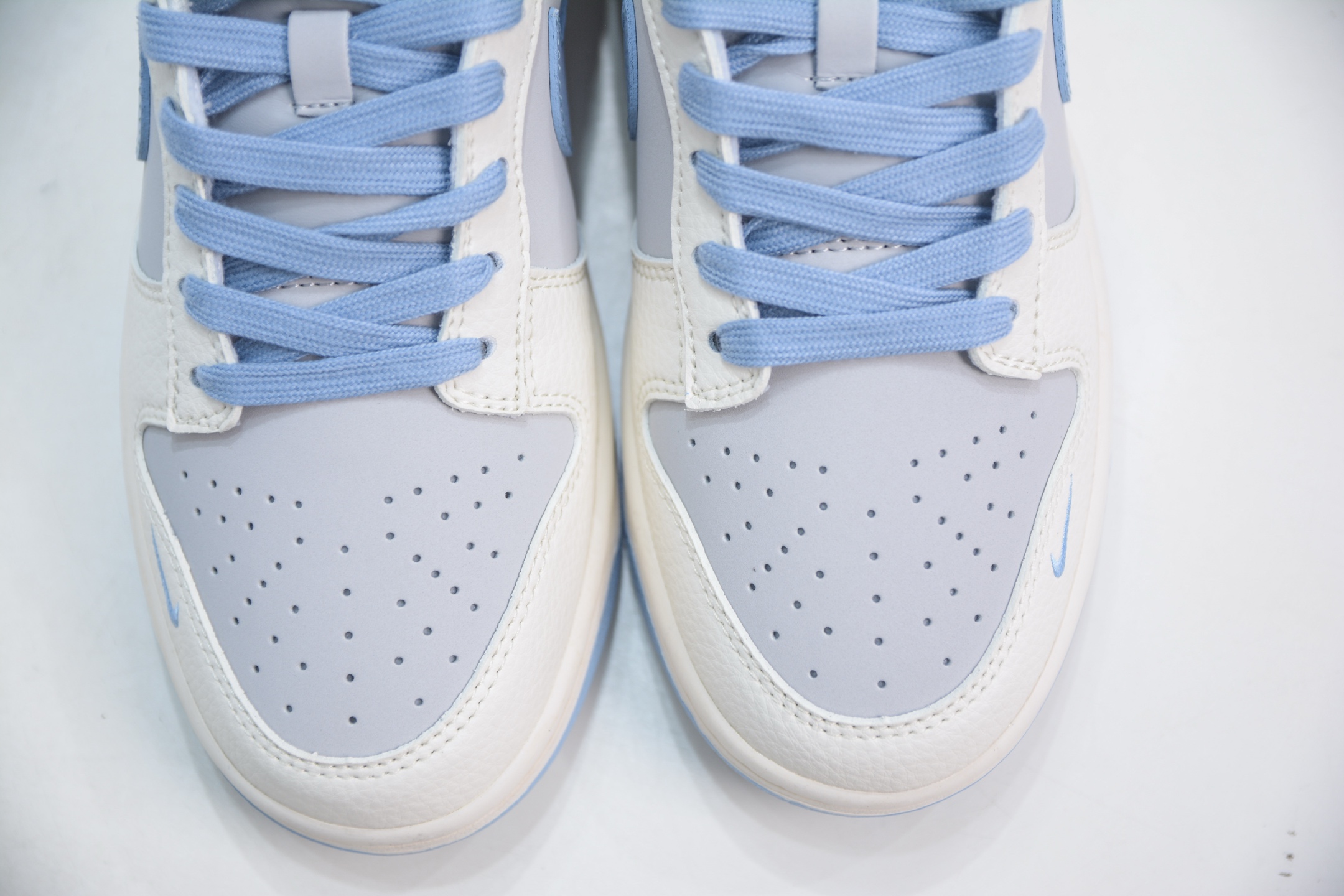 Nike SB Dunk Low x Balenciaga 巴黎世家联名-米白灰蓝 ZH2598-273