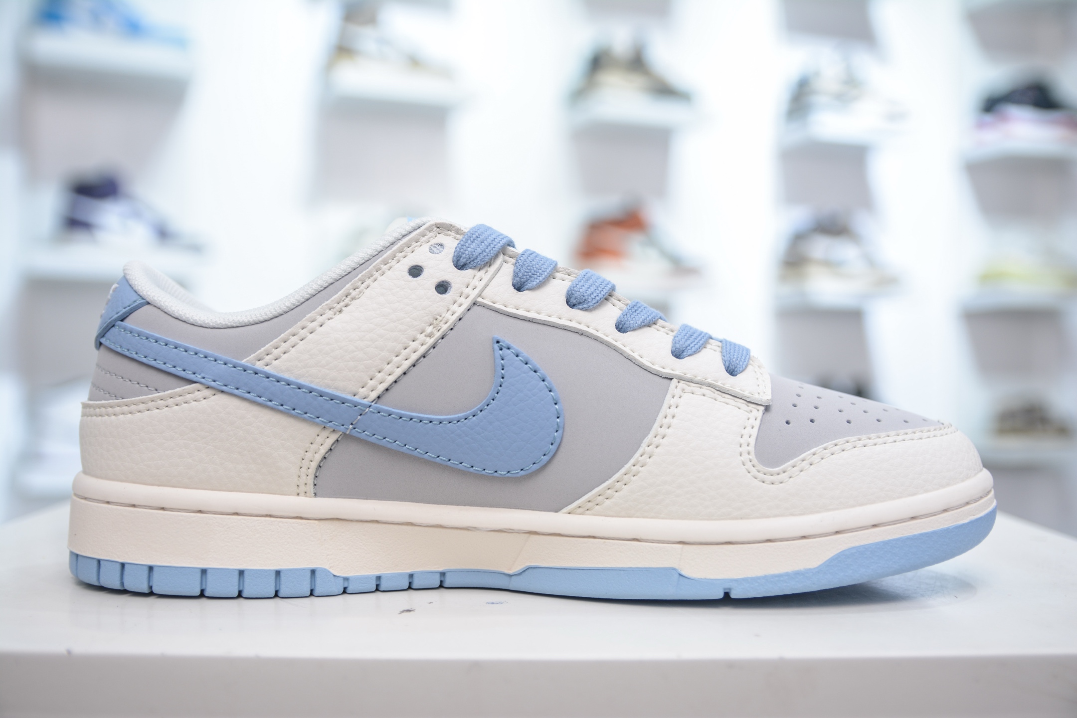 Nike SB Dunk Low x Balenciaga 巴黎世家联名-米白灰蓝 ZH2598-273