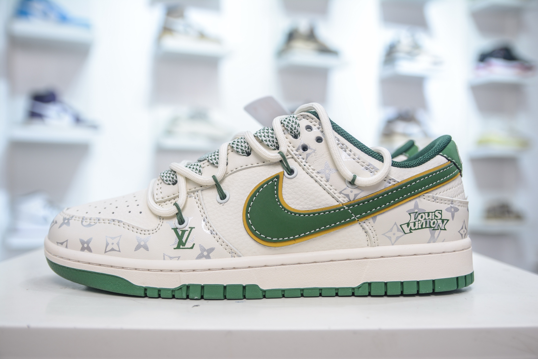 Nike SB Dunk Low x Louis Vuitton LV联名-白绿 DM6868-103