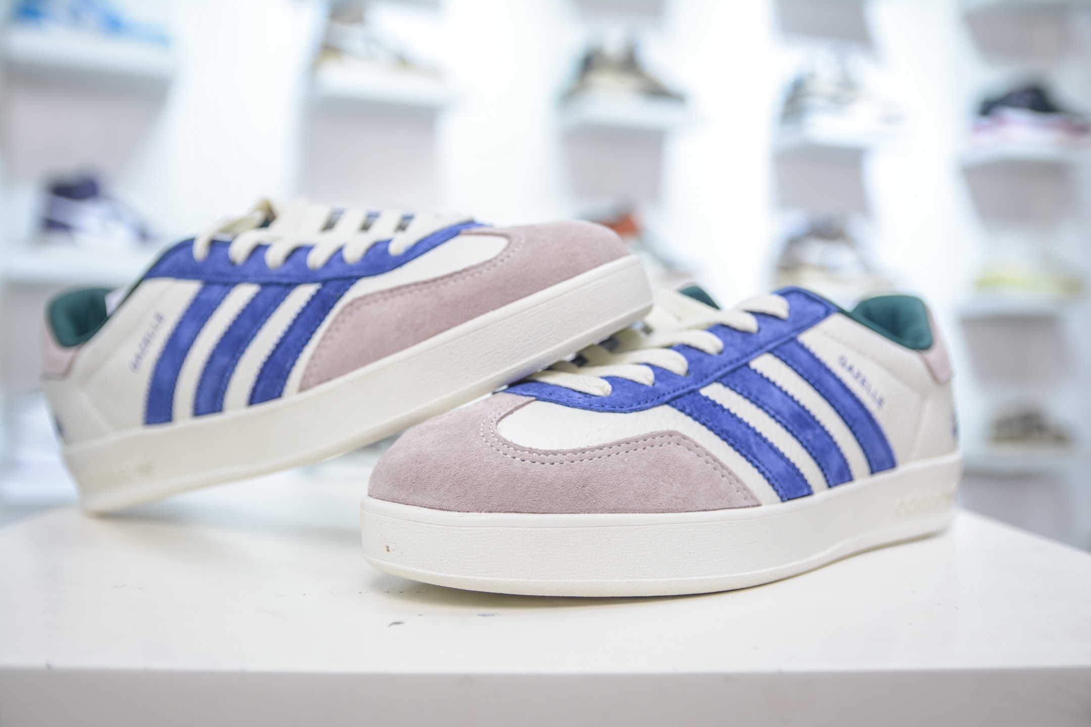 adidas Originals Gazelle INdoor x Stussy 三叶草休闲防滑耐磨低帮板鞋 DD6601