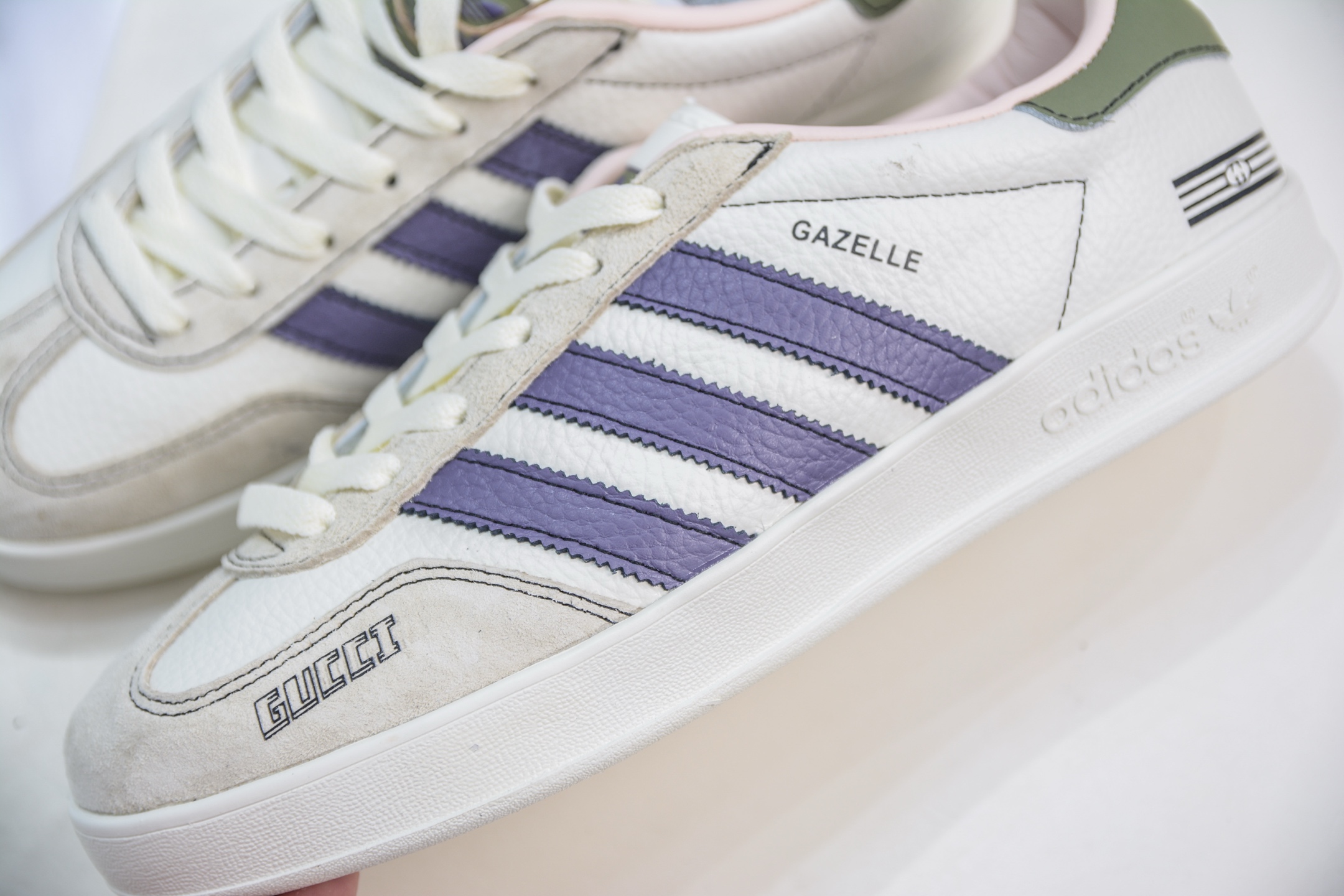 adidas Originals Gazelle INdoor x GUCCI 三叶草休闲防滑耐磨低帮板鞋 DD6603