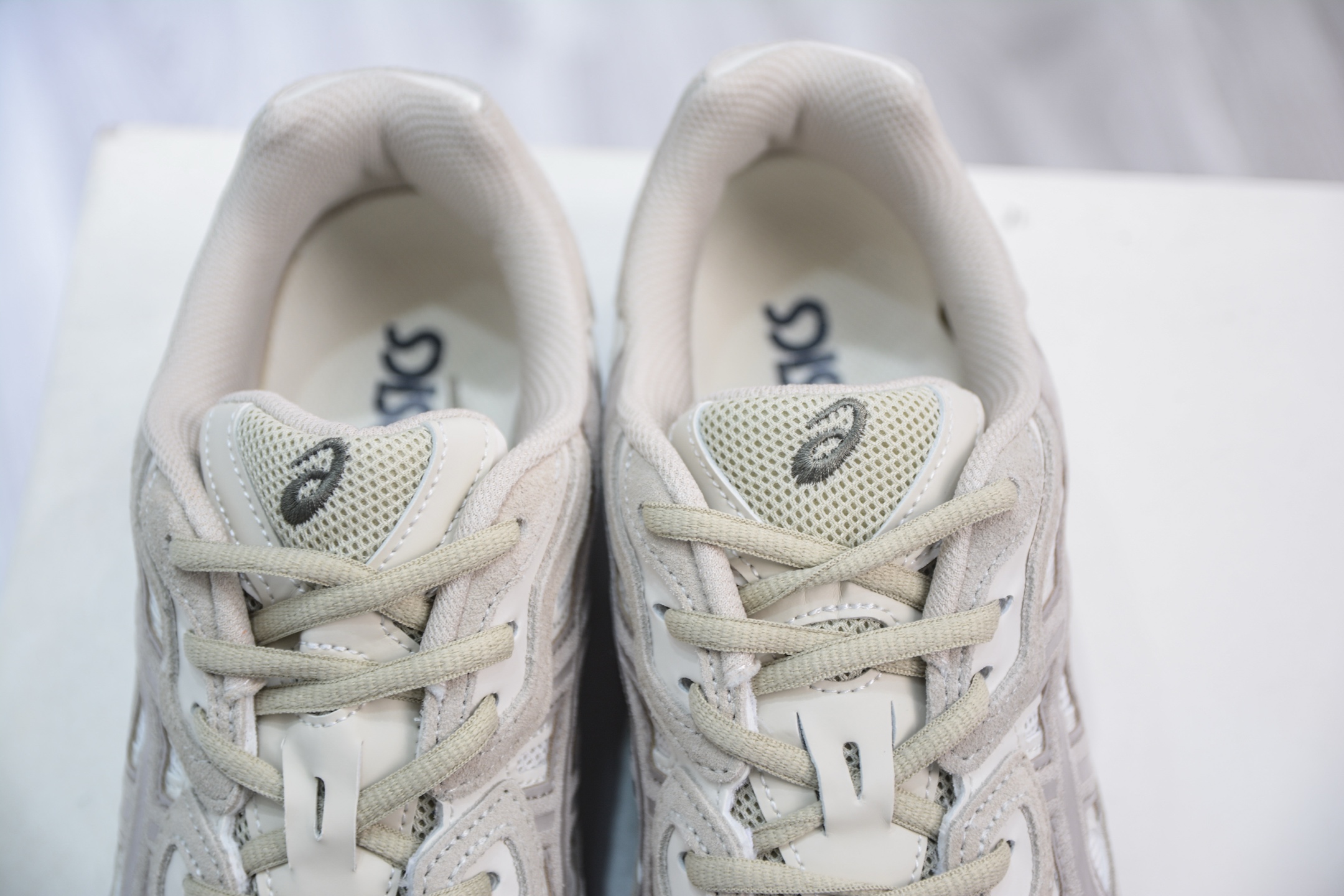Asics Gel-NYC 纯原版本 亚瑟士运动休闲透气专业跑鞋 1203A383-105