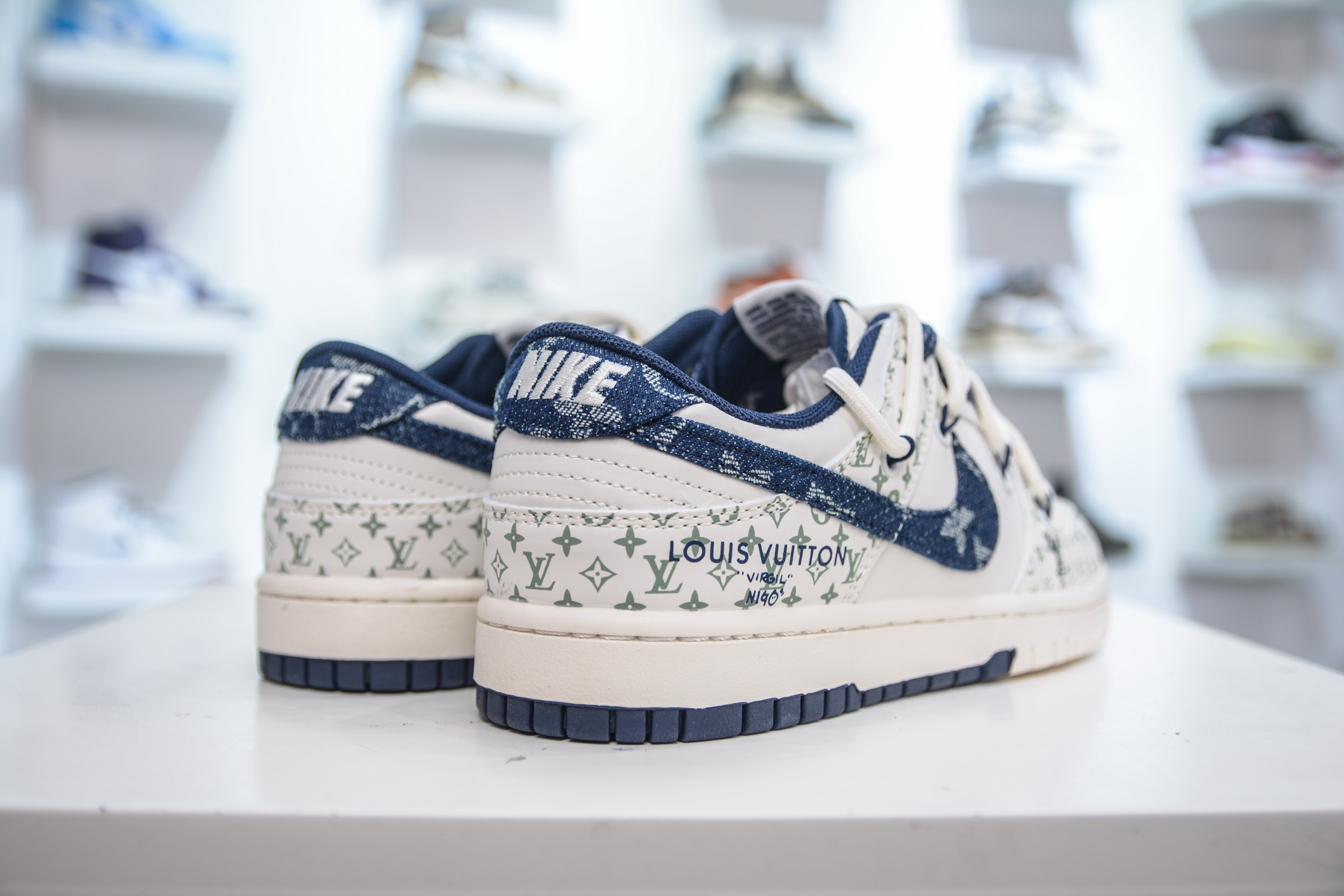 Nike SB Dunk Low x Louis Vuitton White Blue Denim Shoes - Limited Edition 7 i1748196107309 5690 0 5